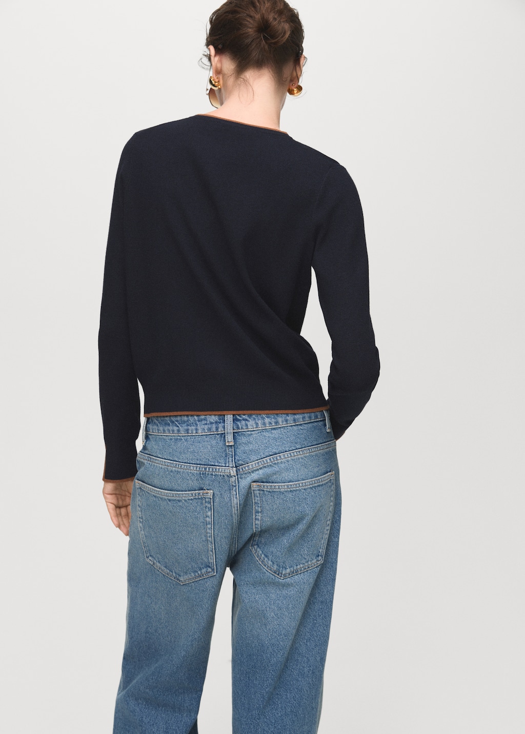 Cardigan with cuff opening