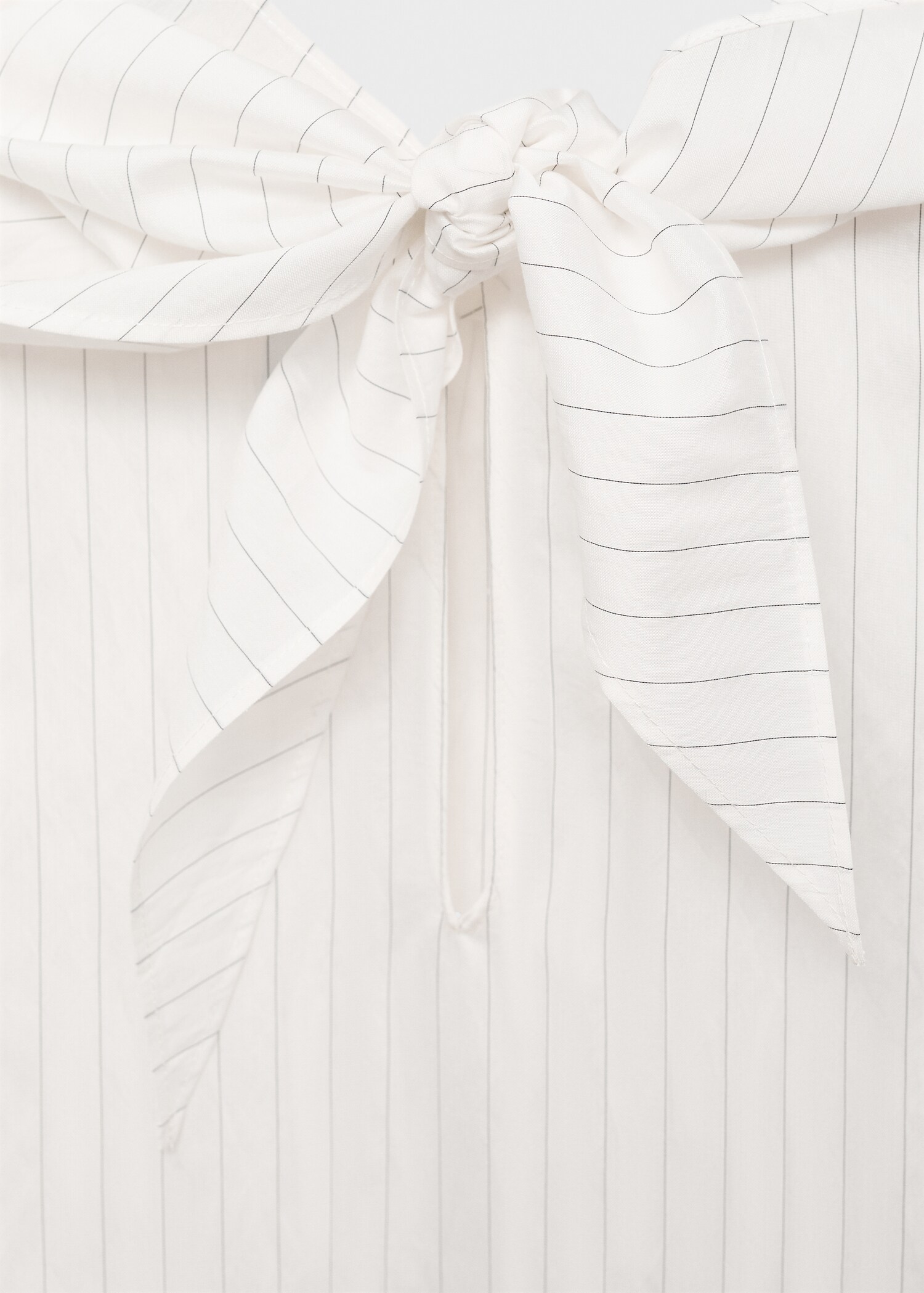 Striped handkerchief blouse - Details of the article 0