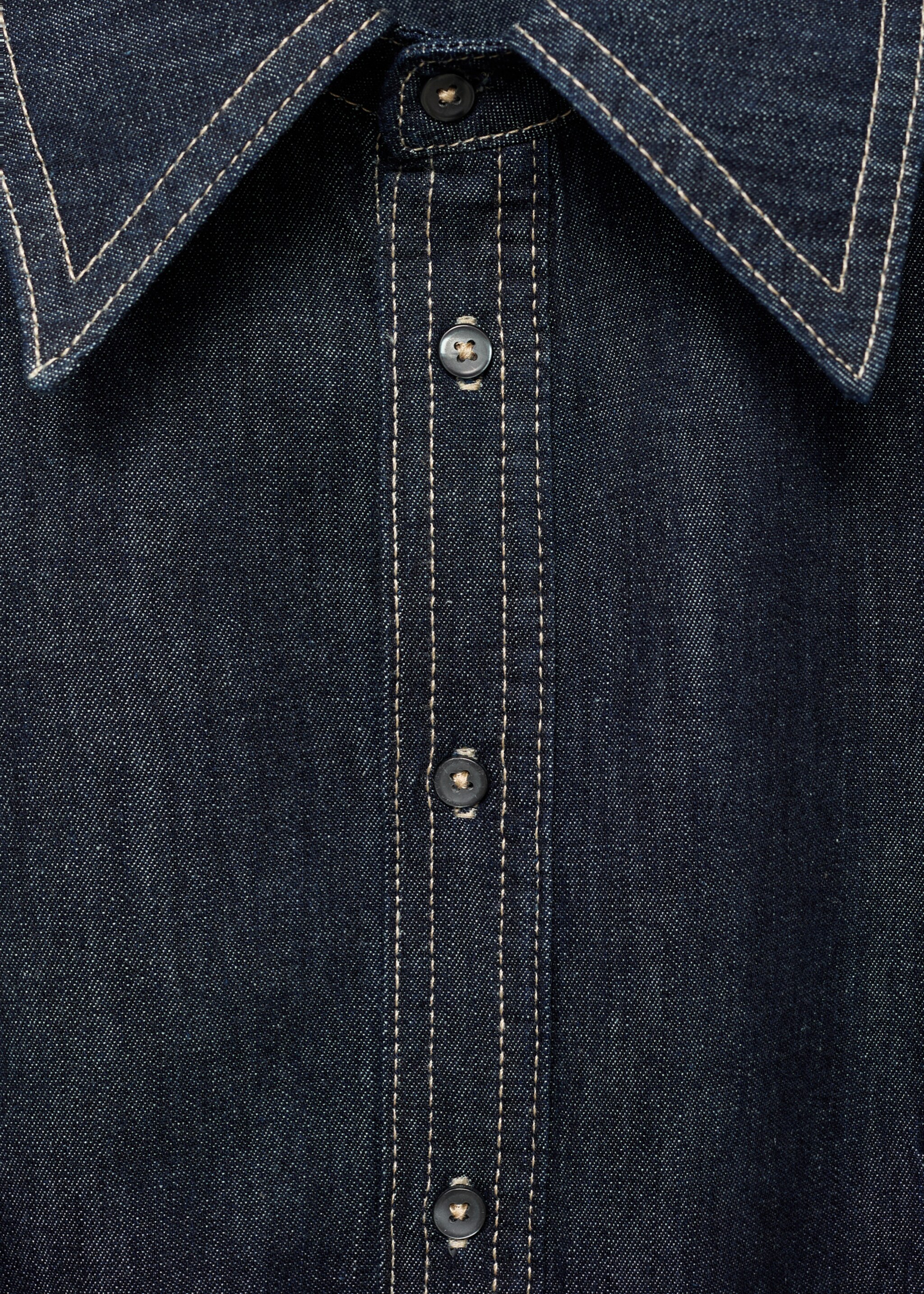 Denim shirt with seams - Details of the article 8, Open Blue. Ref: 17045815-00.