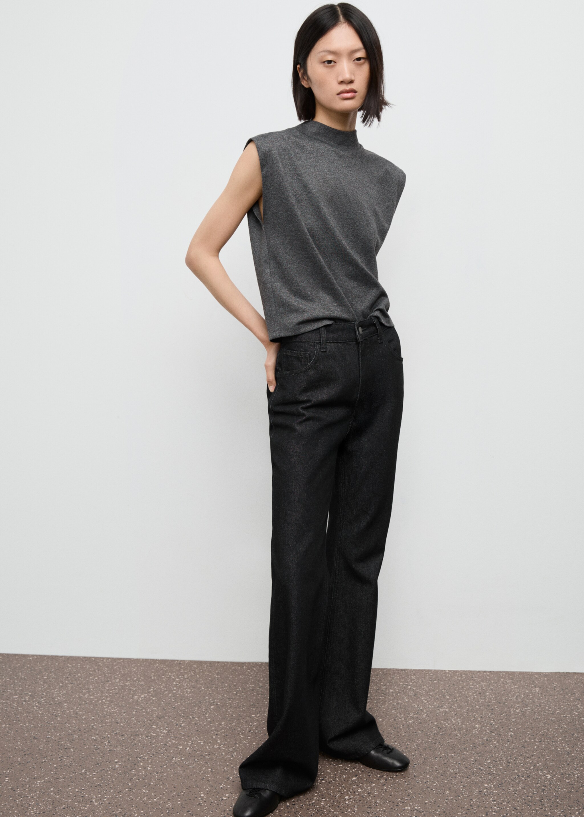Perkins-neck top - Details of the article 4, Grey. Ref: 17045818-00.