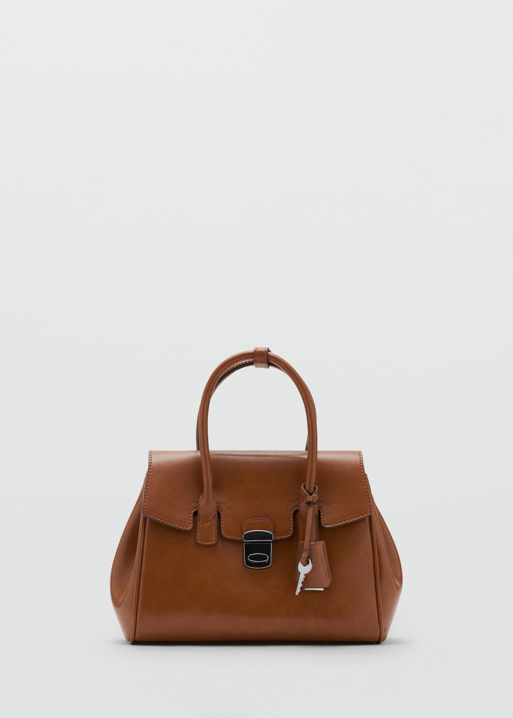 Small city handbag with flap