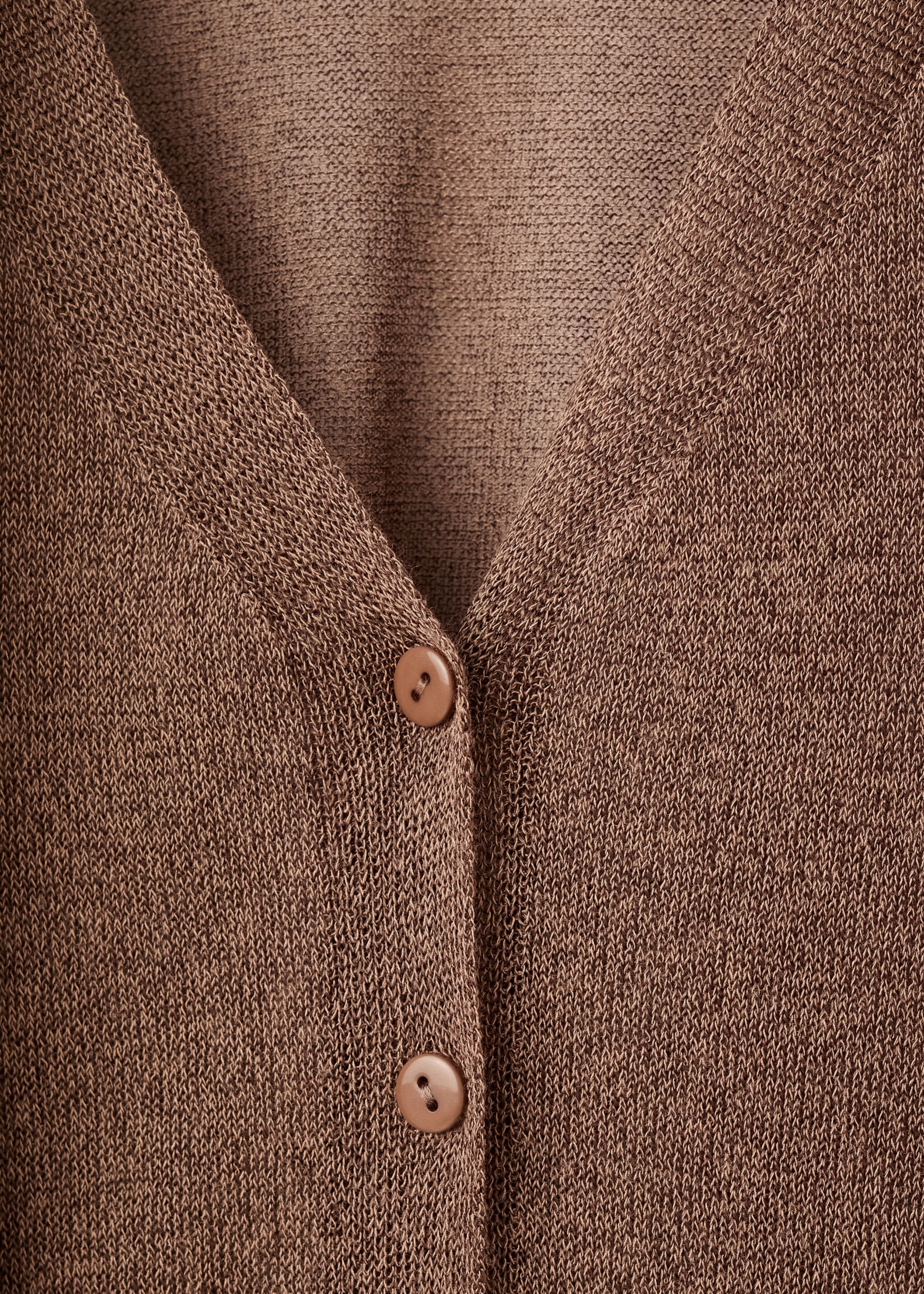 Fine-knit cardigan with foulard - Details of the article 8, Brown. Ref: 17045825-00.