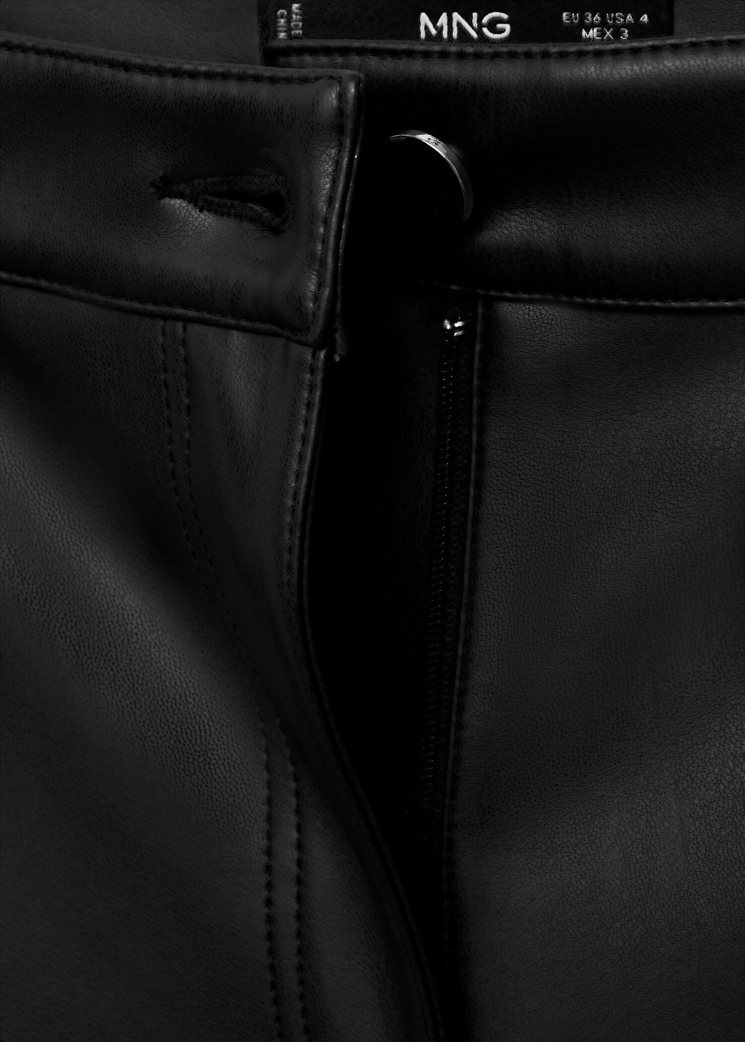 Leather-effect skinny trousers - Details of the article 0