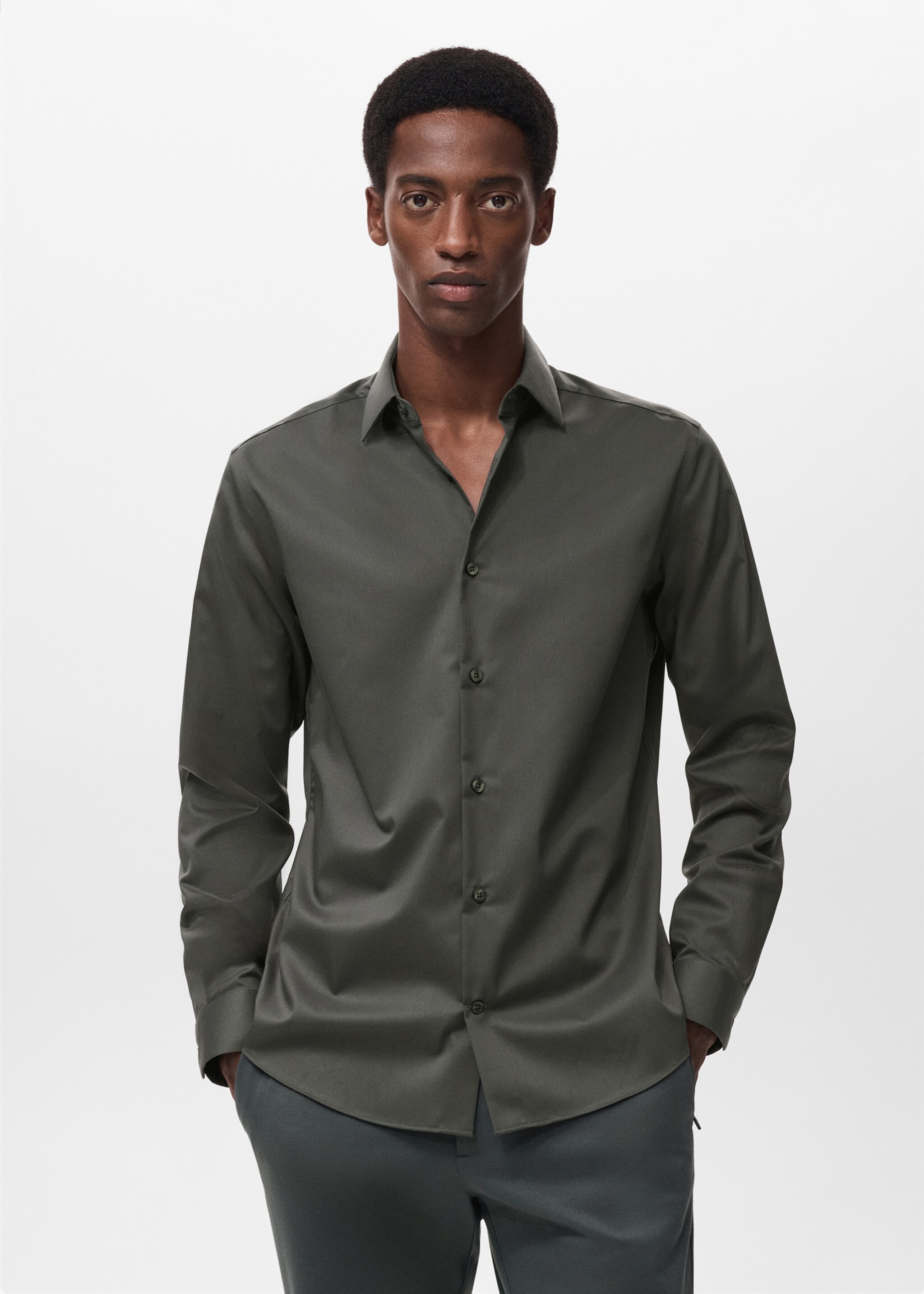 Comfort stretch non-iron shirt - Medium plane, Khaki. Ref: 17045980-00.