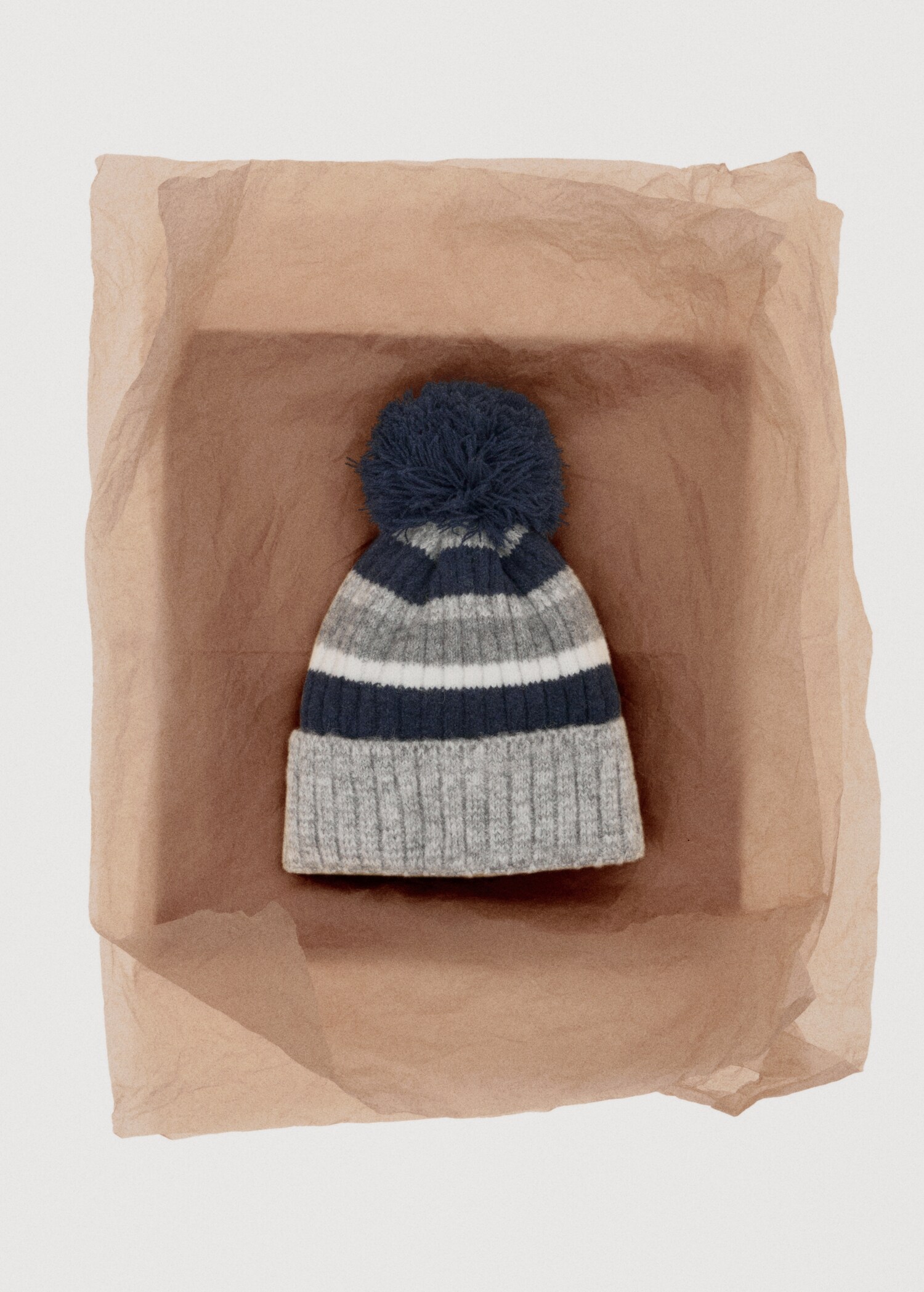 Bonnet en maille à pompon - Détail de l'article 7