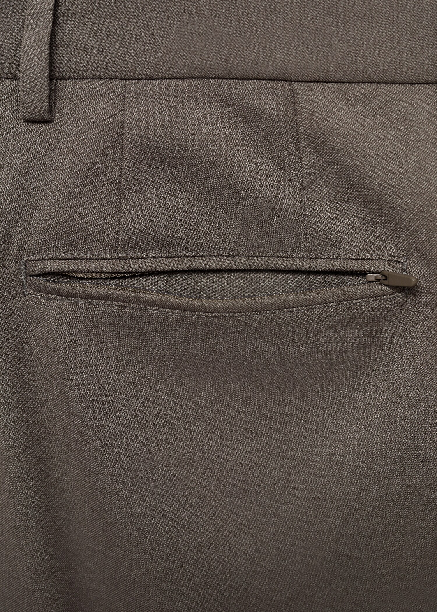 Pantalon cargo coupe slim - Détail de l'article 0