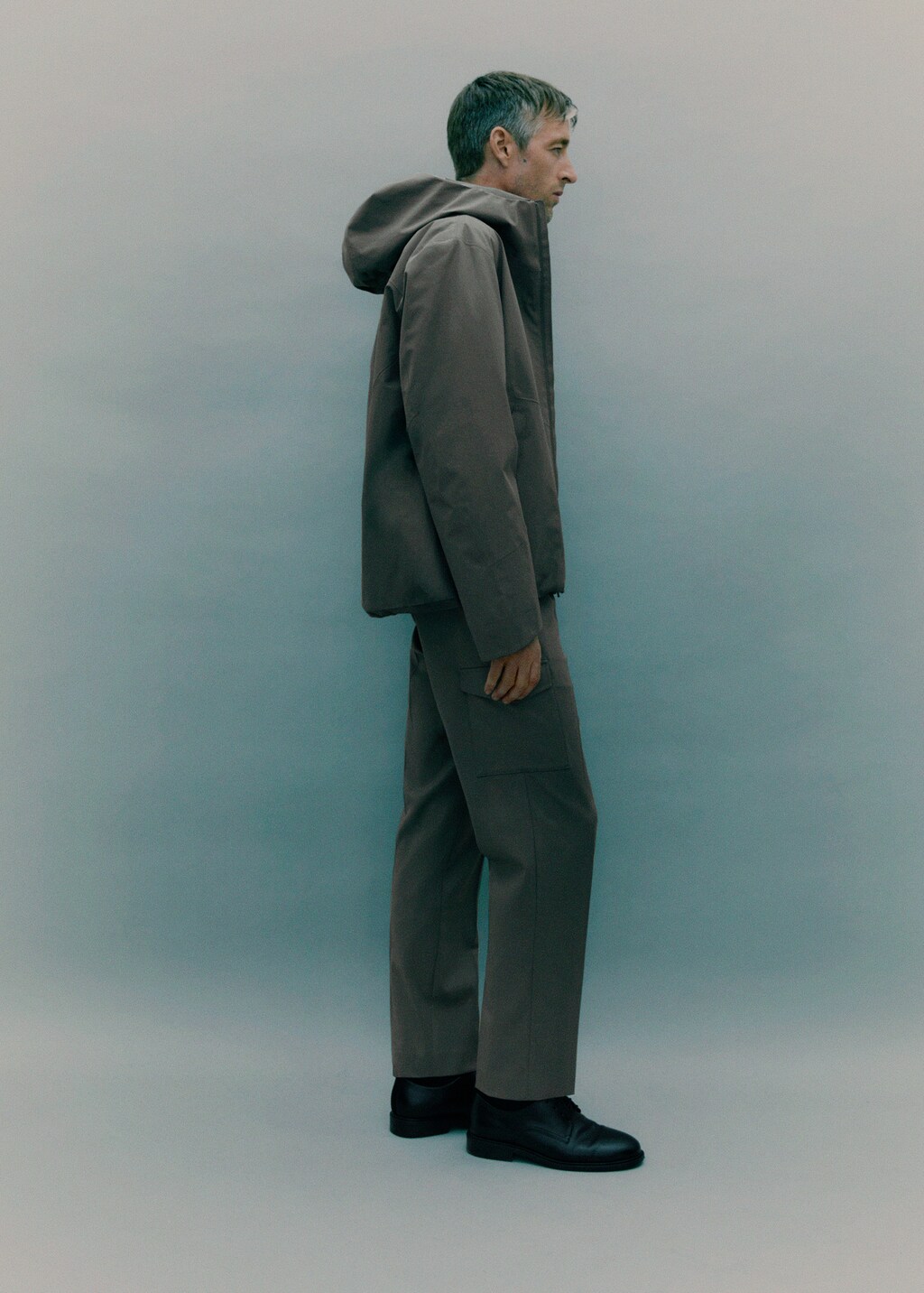 Slim-fit Thermolite® cargo pants