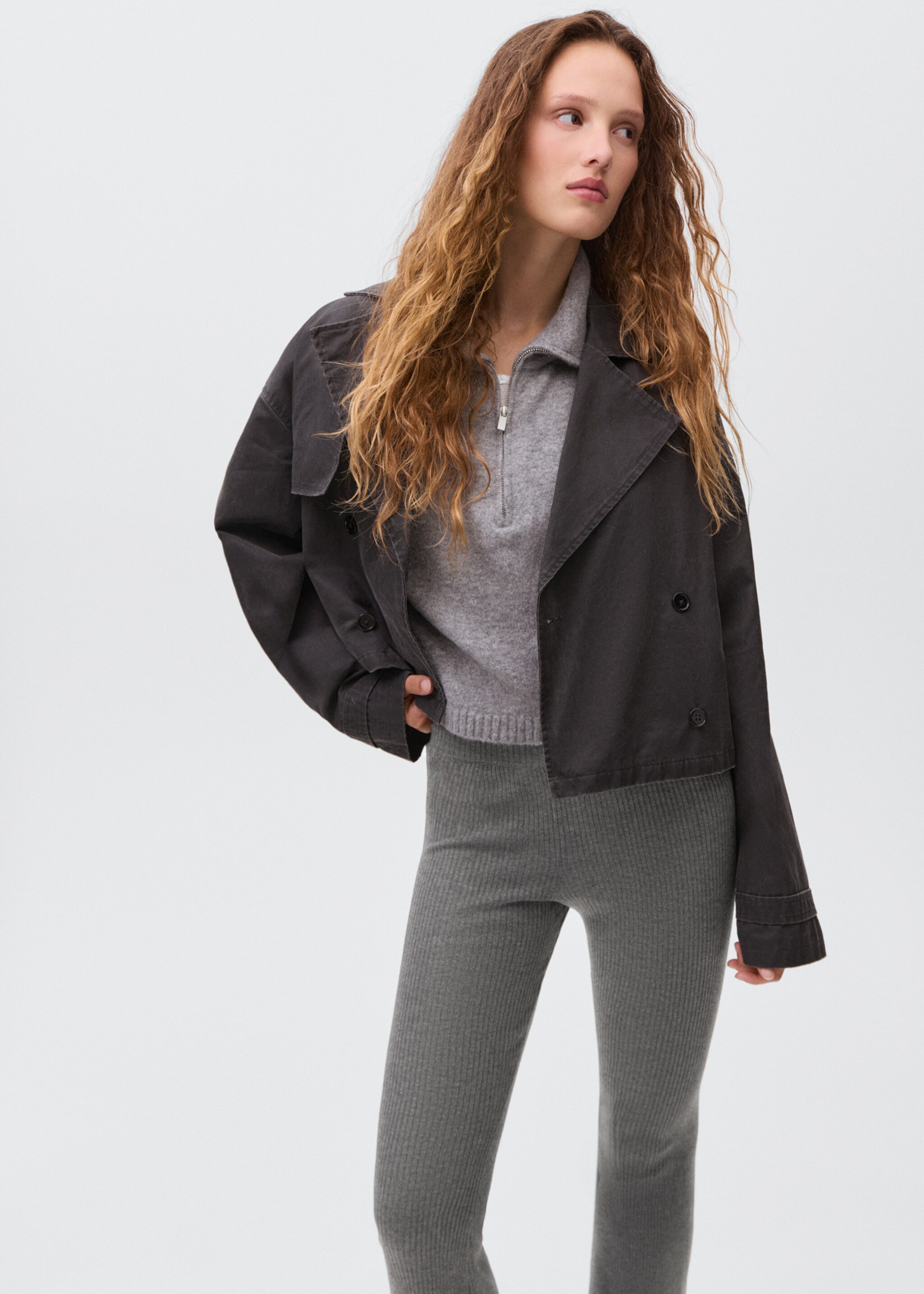 Ribbed flared trousers - Details of the article 1, Dark Heather Grey. Ref: 17046331-00.