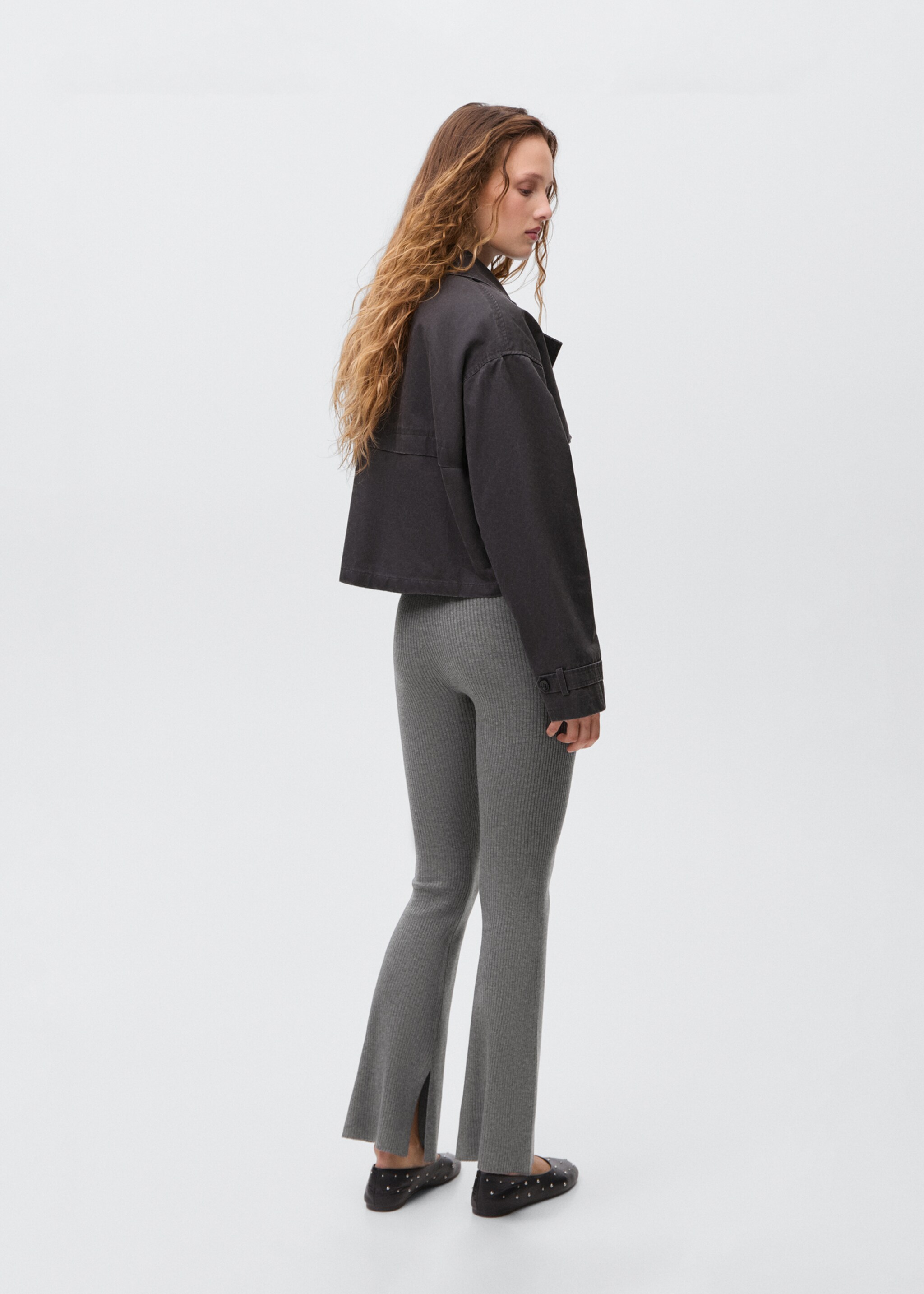 Ribbed flared trousers - Reverse of the article, Dark Heather Grey. Ref: 17046331-00.