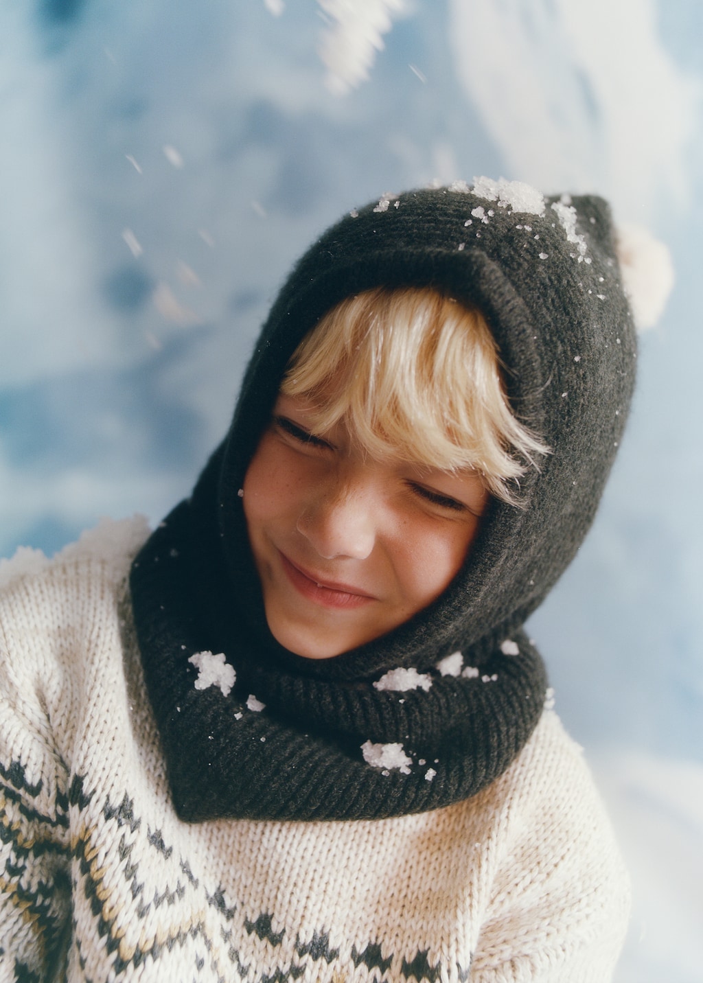 Bobble-knit balaclava