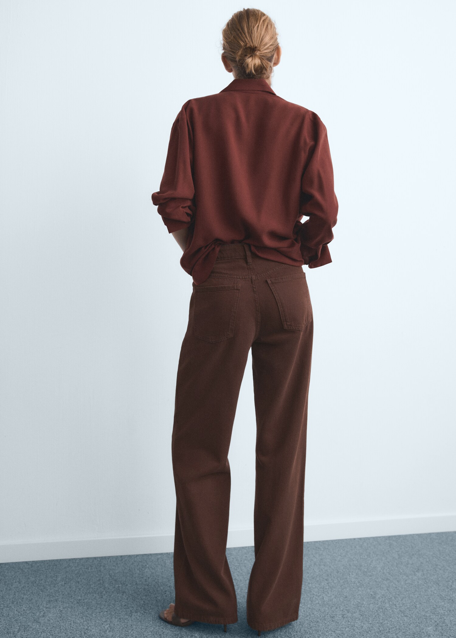 Danila wide leg high-rise jeans - Reverse of the article
