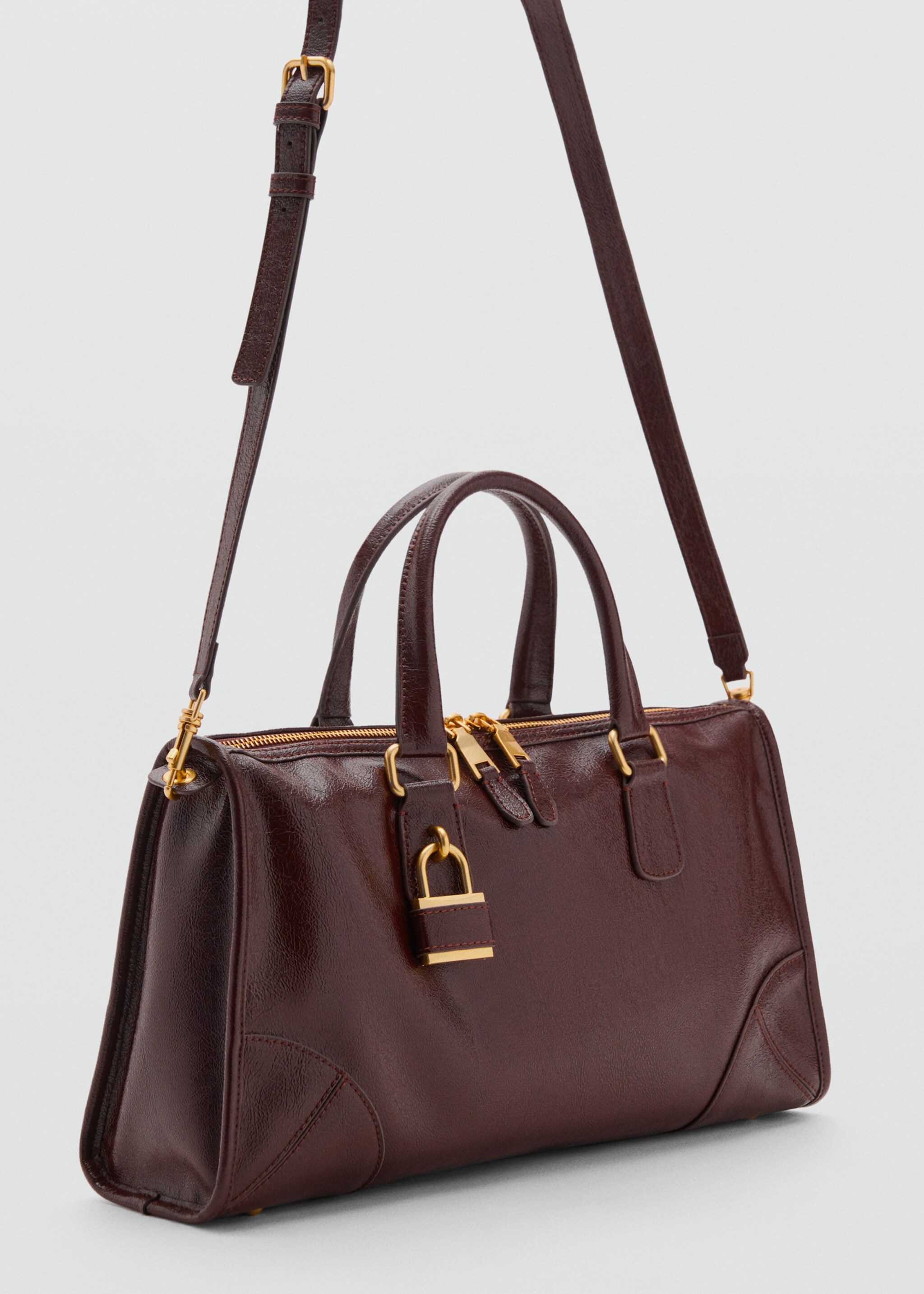 Sac rectangulaire anses - Plan moyen, Chocolat. Ref: 17046353-00.