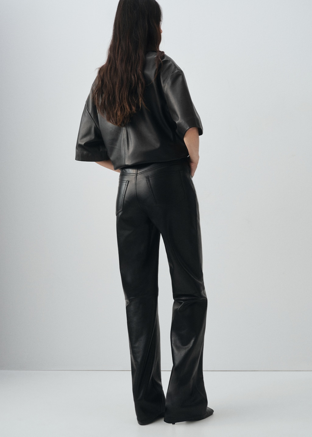 100% leather straight-leg pants
