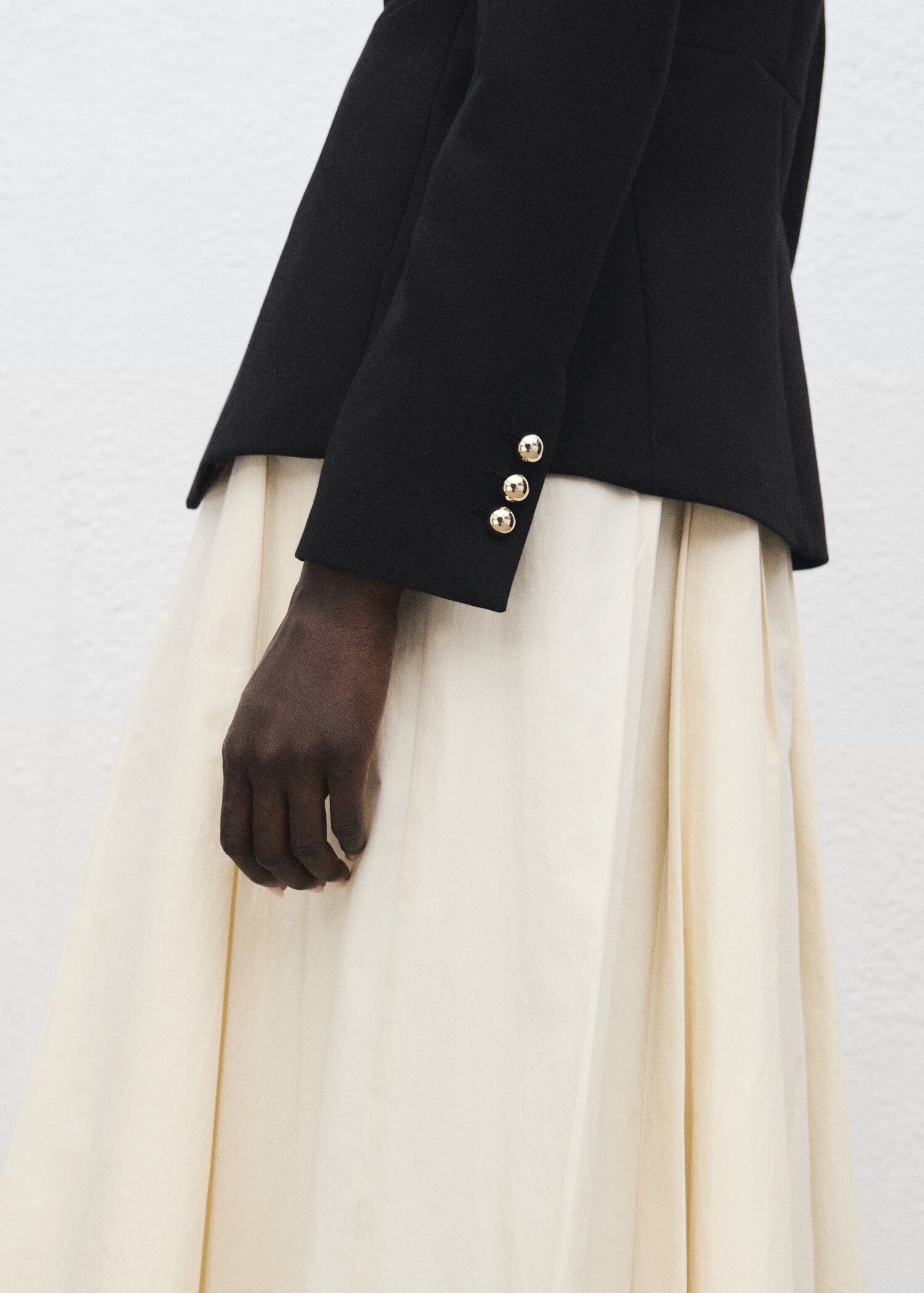 Jacket with jewel-button strip collar - Details of the article 6