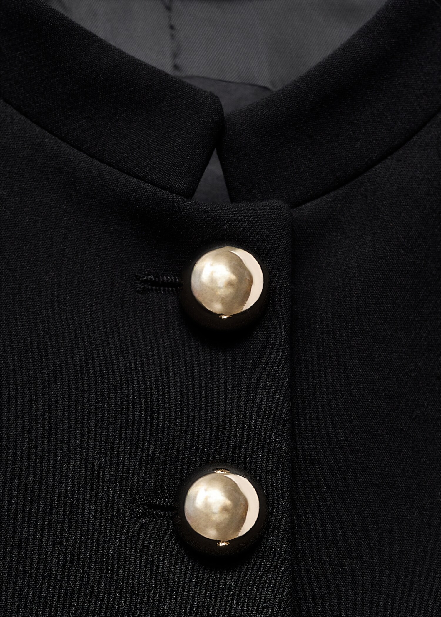 Jacket with jewel-button strip collar - Details of the article 8