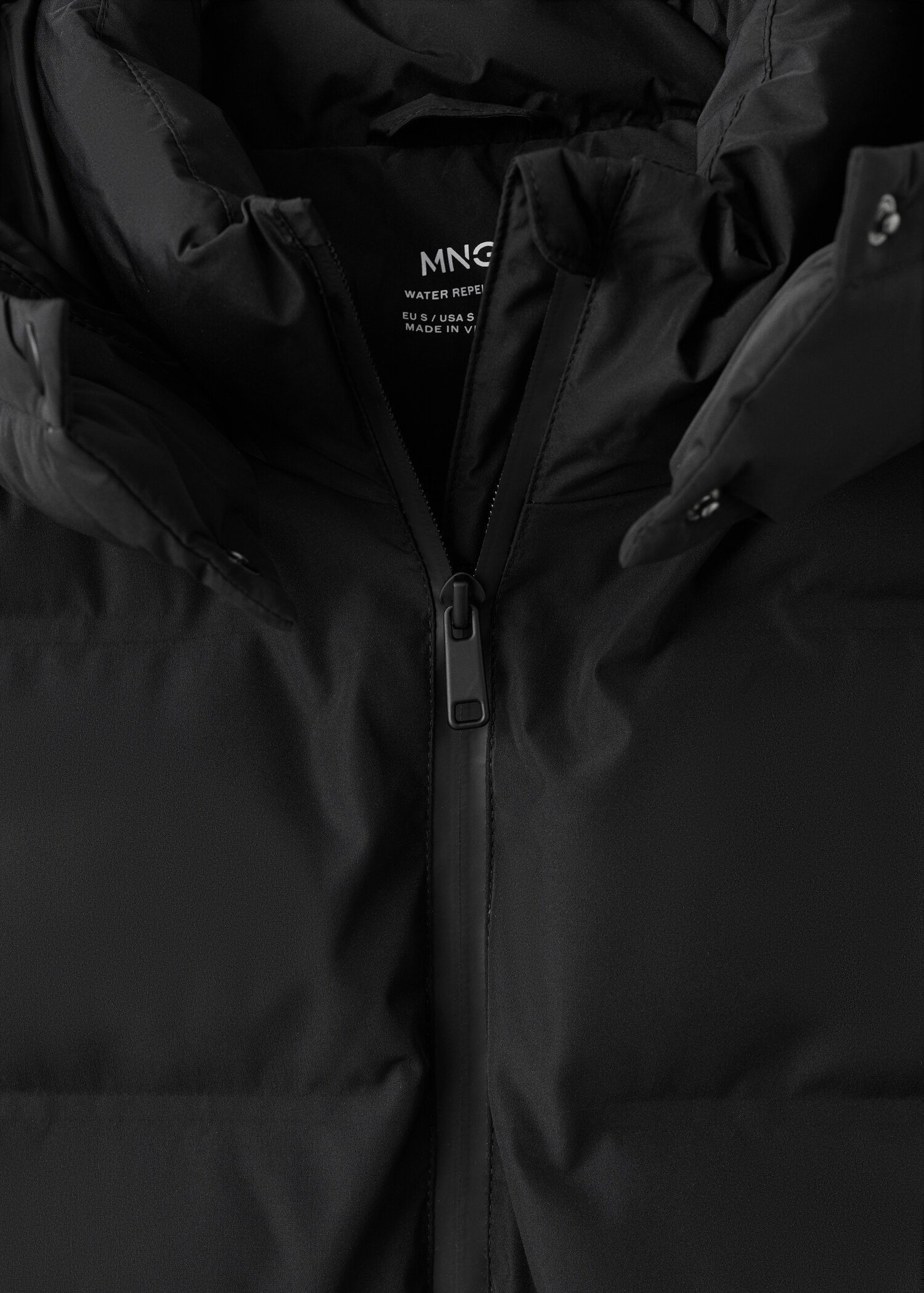 Hood quilted coat - Details of the article 8