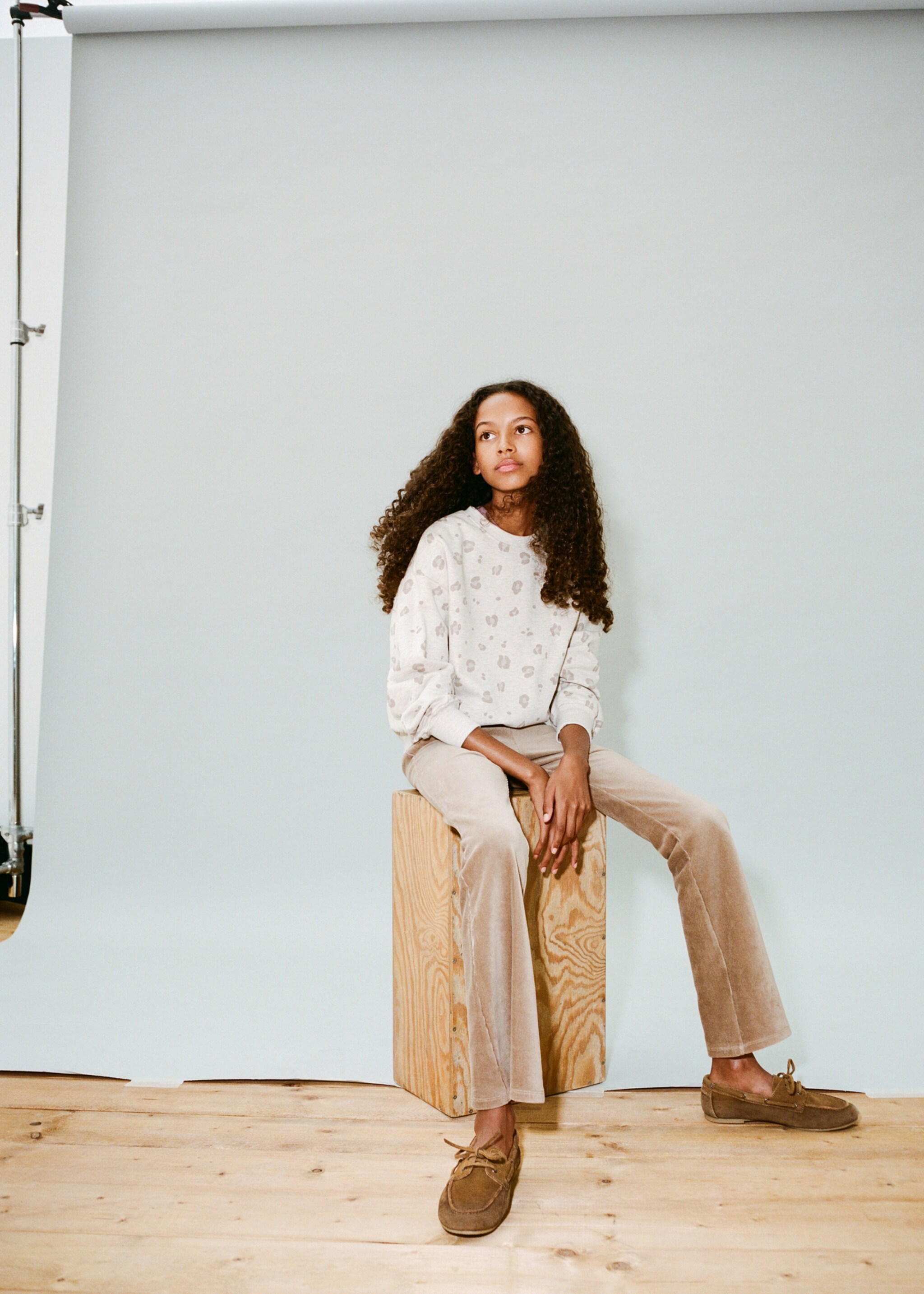 Leopard cotton sweatshirt - Details of the article 5, Sand. Ref: 17046730-00.