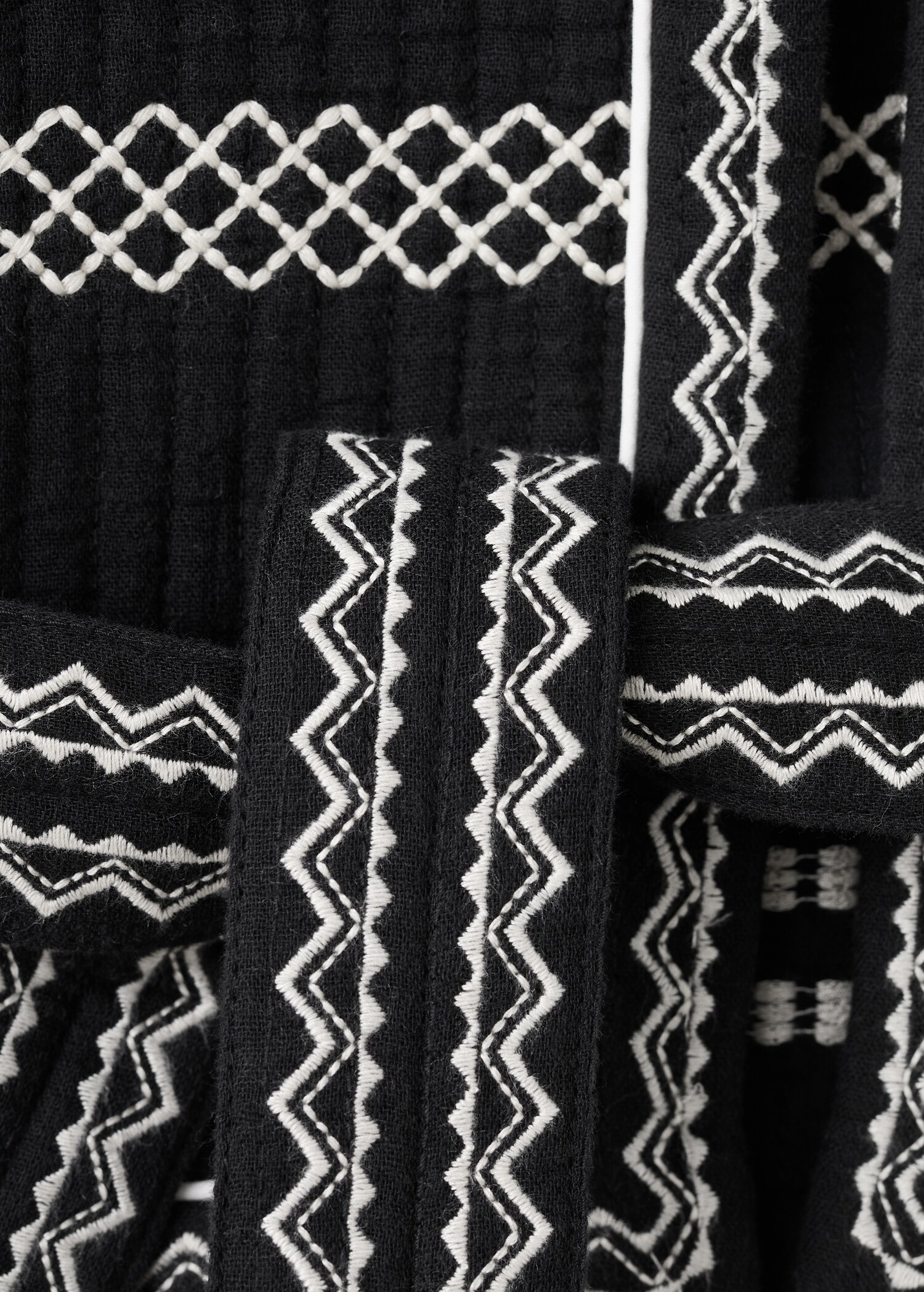 Embroidered gilet with belt - Details of the article 8