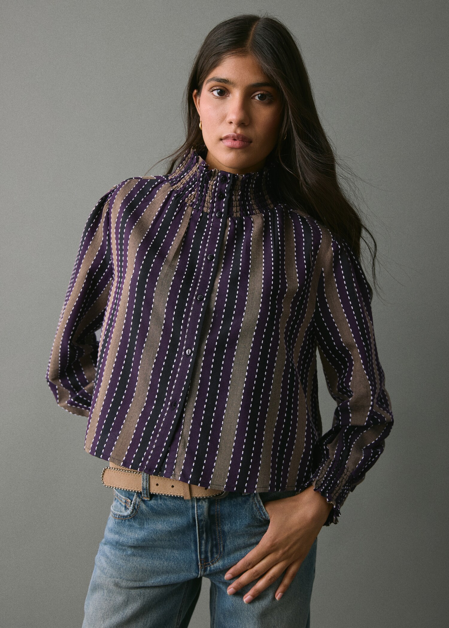 Striped blouse with embroidered details - Medium plane