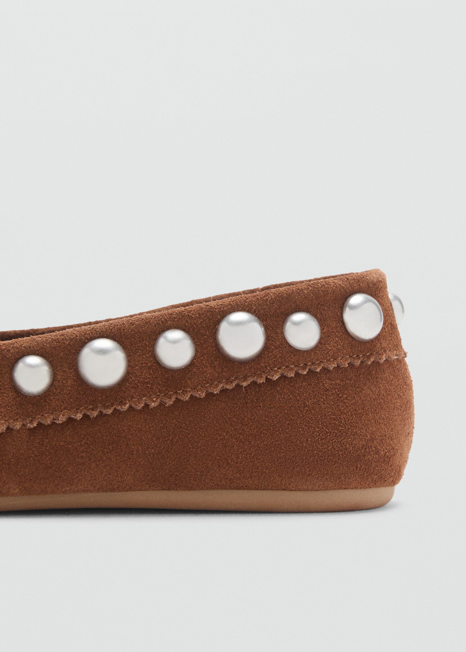 Chaussures en daim à clous - Détail de l'article 2