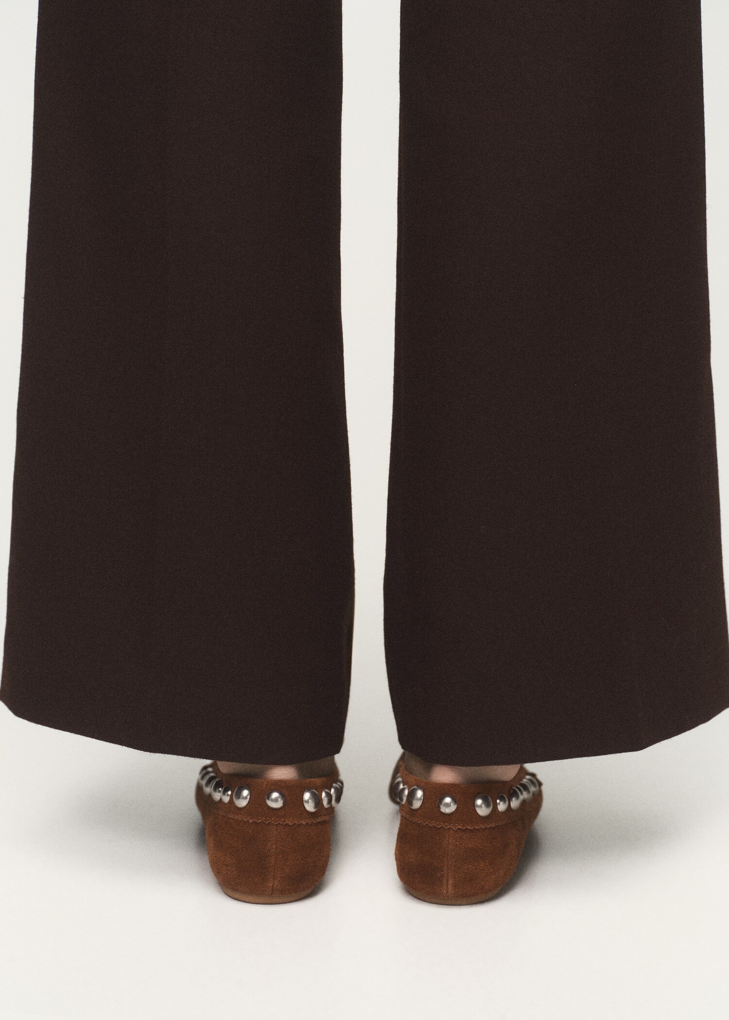 Chaussures en daim à clous - Détail de l'article 9