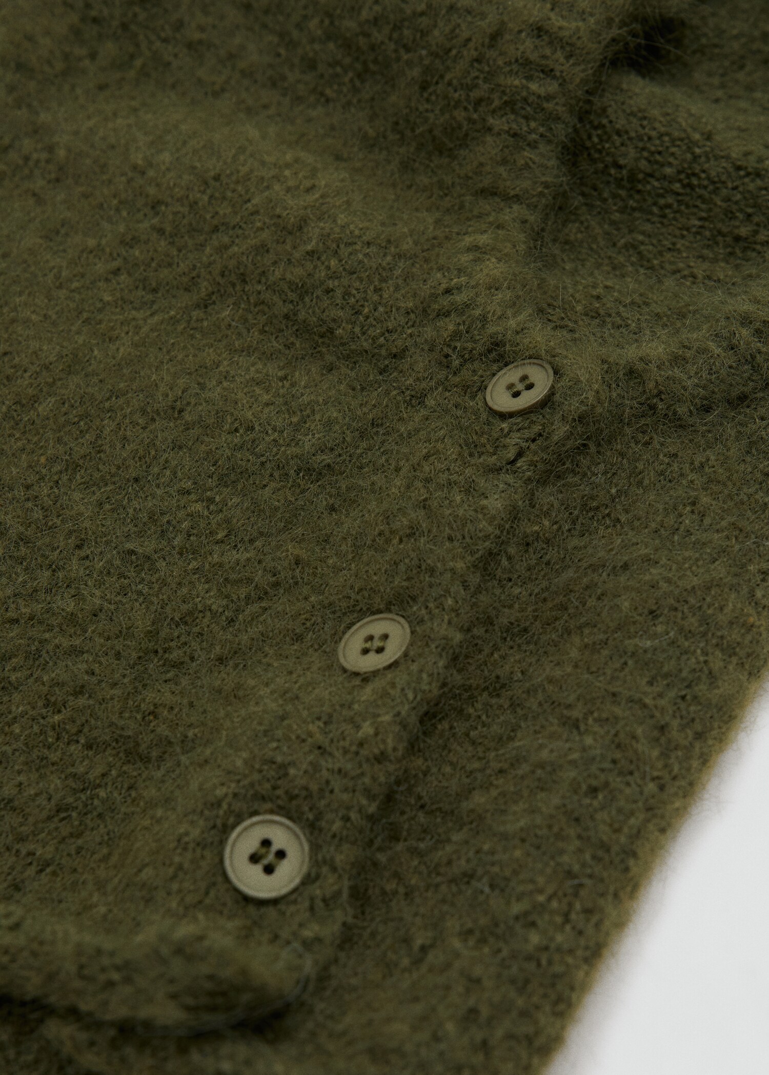 Cagoule maille boutons - Plan moyen