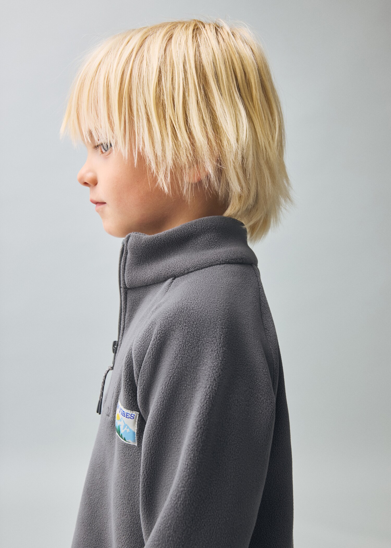 Sudadera polar cremallera - Plano medio