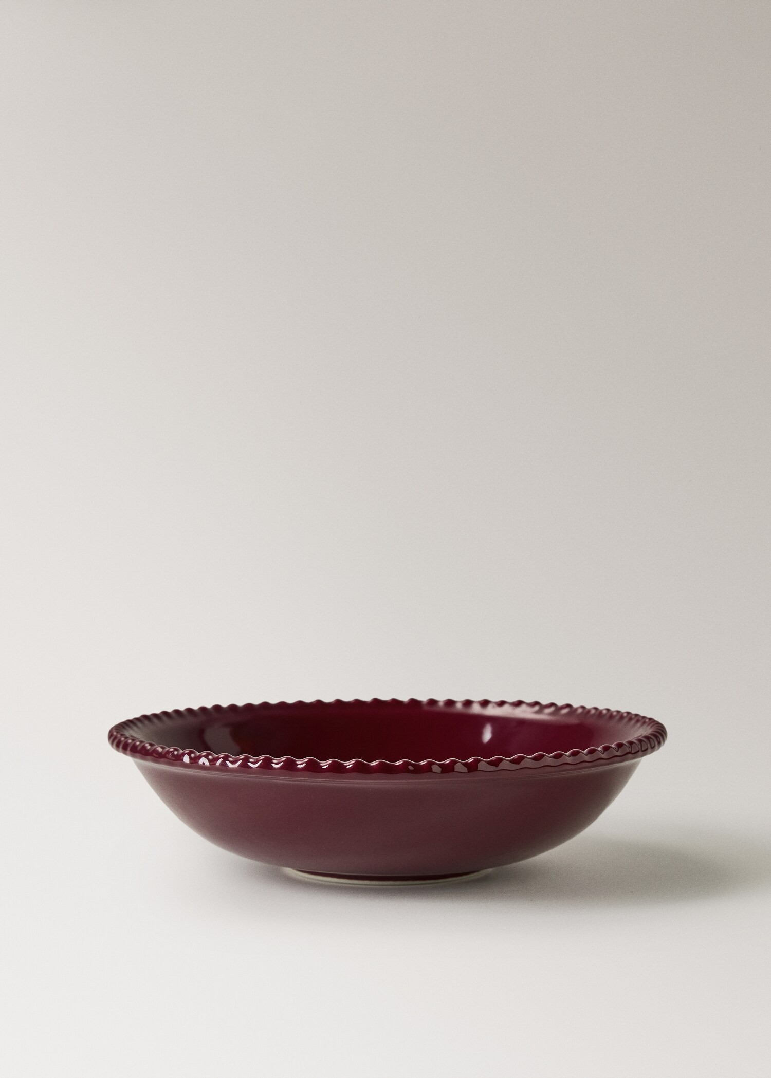 Duboki tanjur od reljefne kamenine - Detalji artikla 1