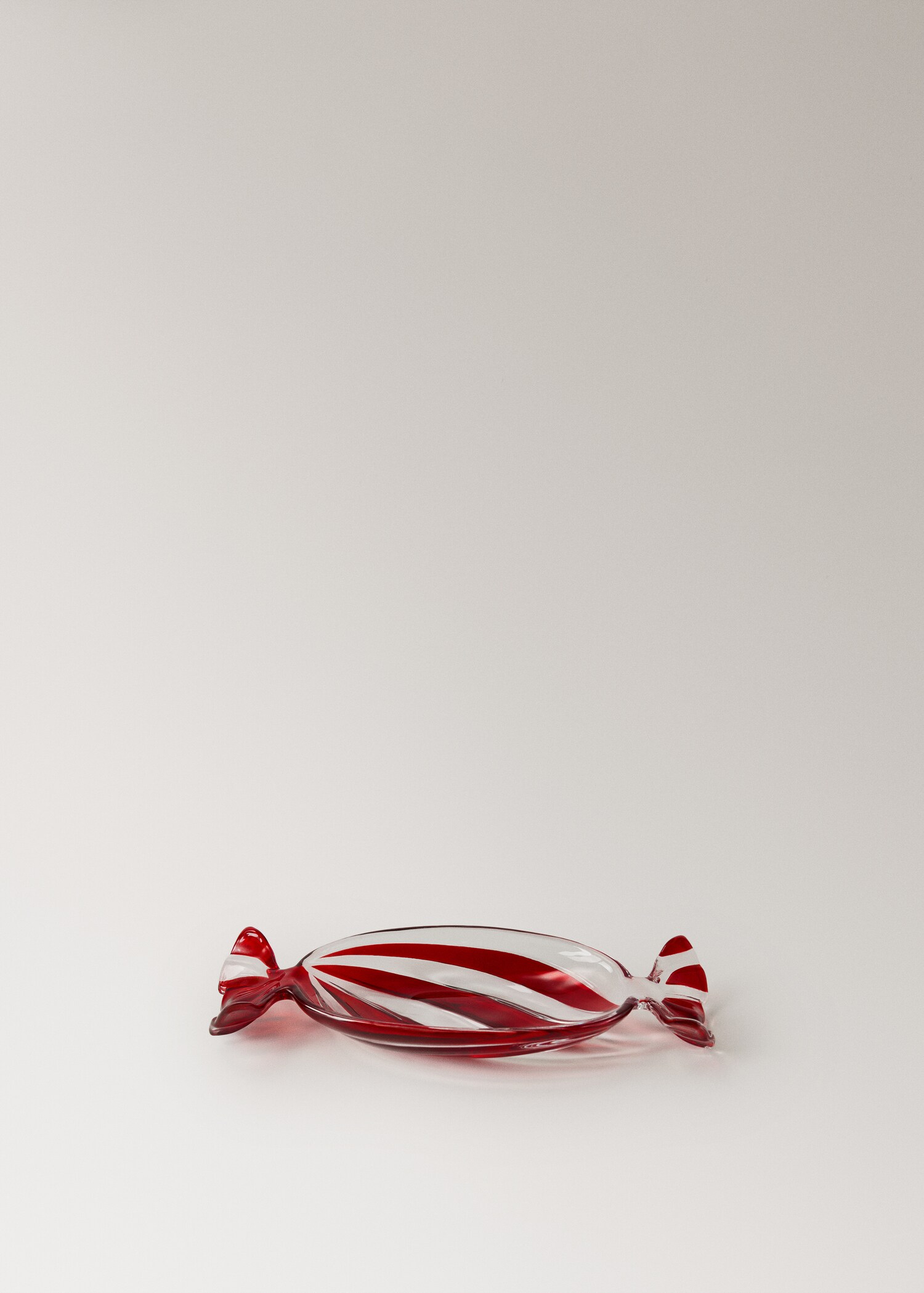 Glass tray with ribbon lines - Article without model