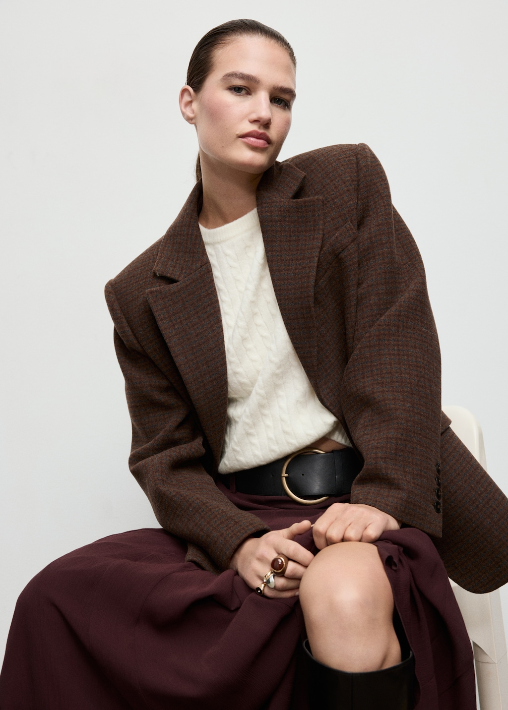 Short-sleeved cable-knit sweater