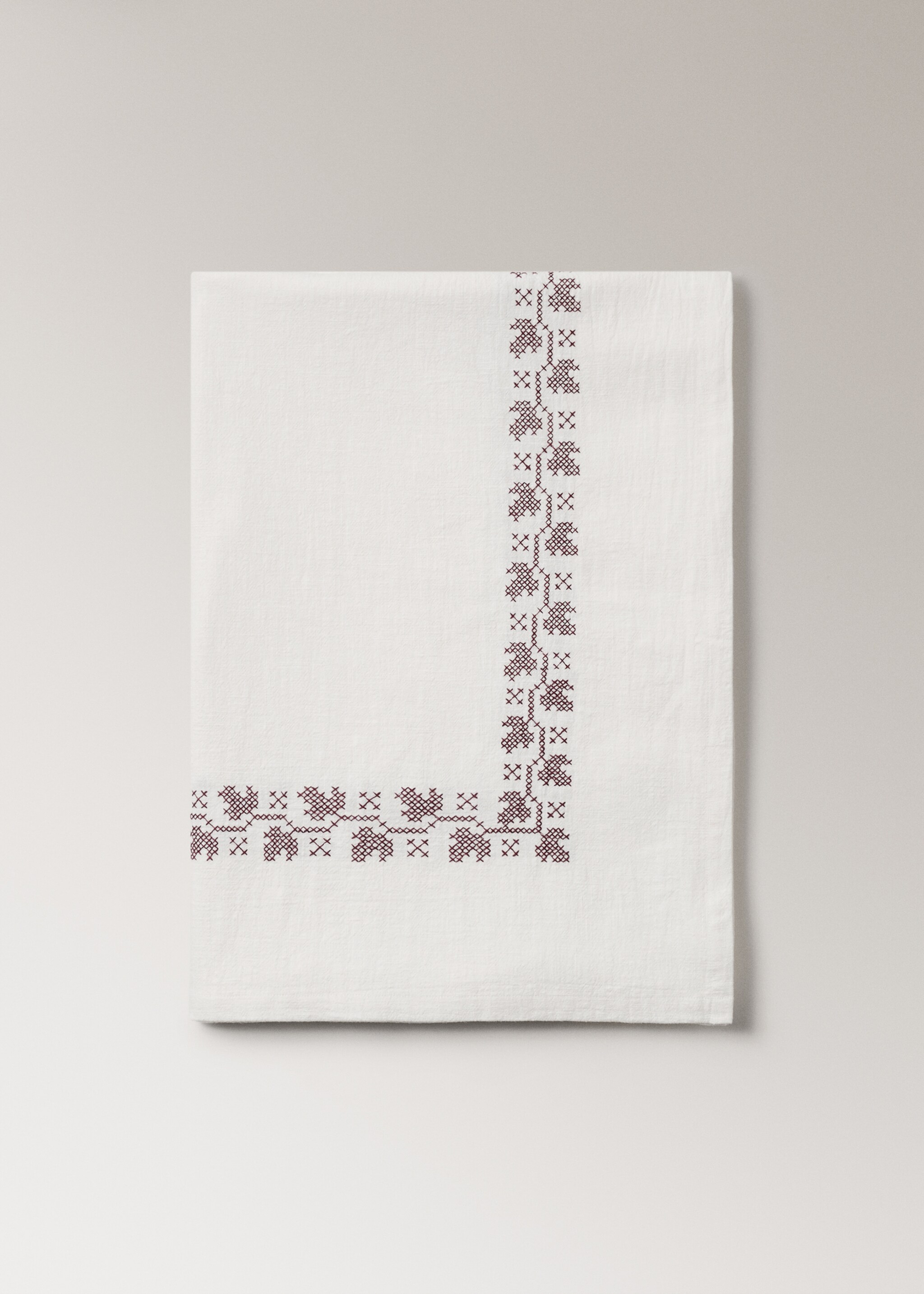 Ramie cotton tablecloth with embroidered details for 2 to 4 diners - Details of the article 3, White. Ref: 17047782-00.