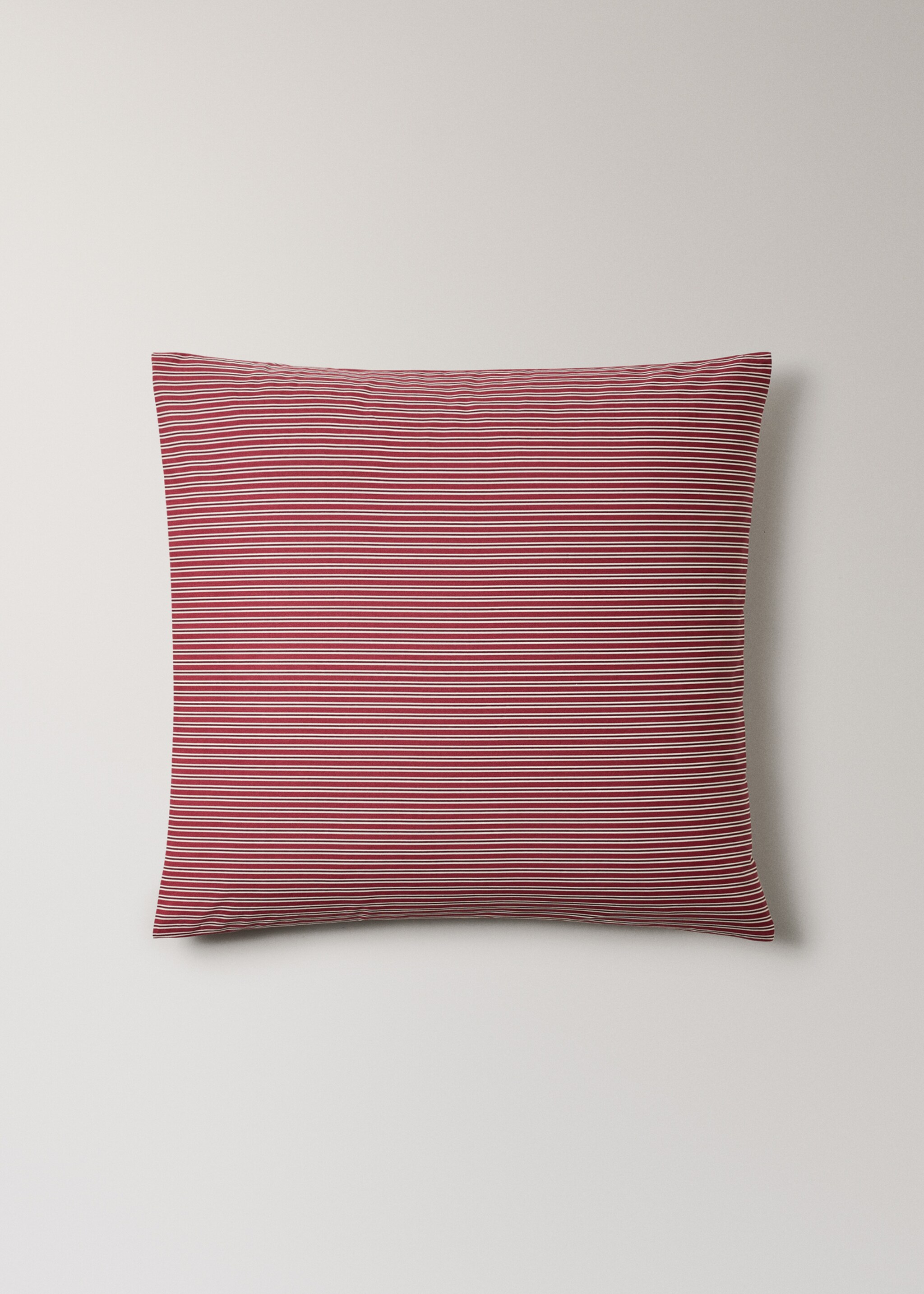 Reversible percale cotton striped pillowcase 60x60cm - Article without model, Maroon. Ref: 17047786-00.