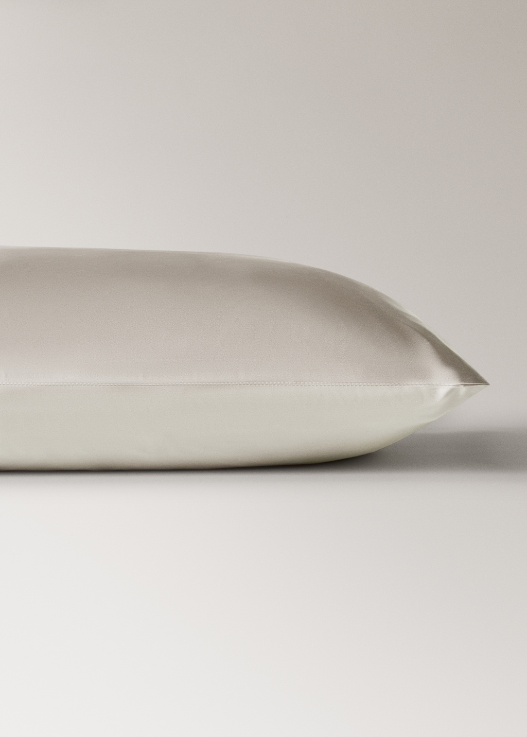 100% silk pillowcase with box 50x75 cm