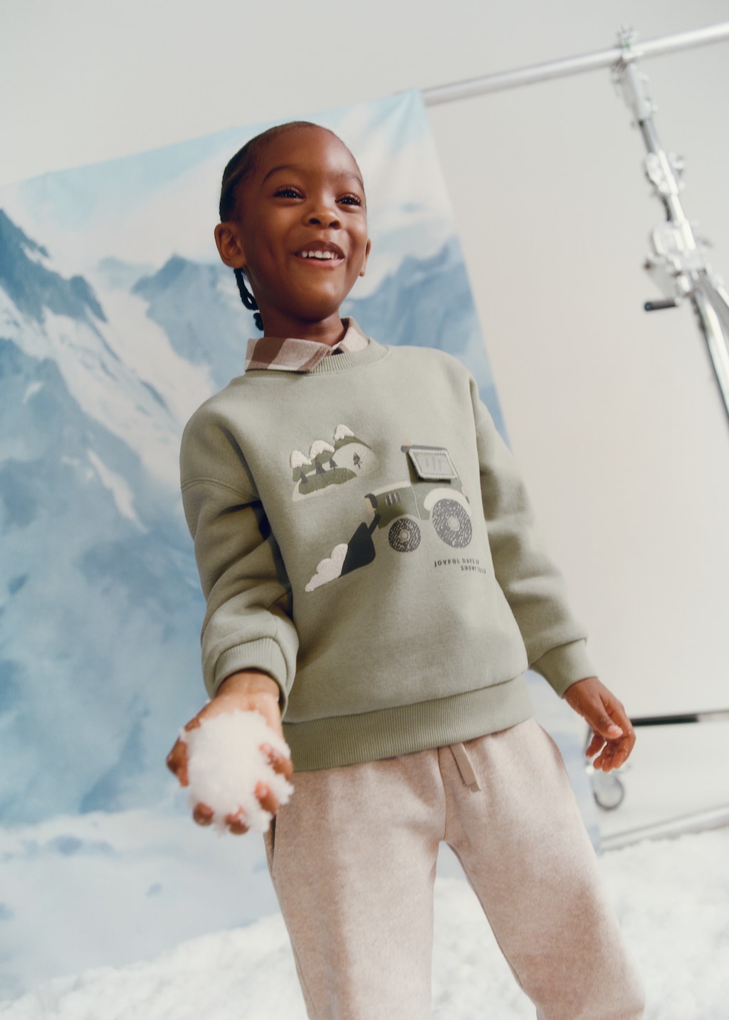 Printed embroidered sweatshirt