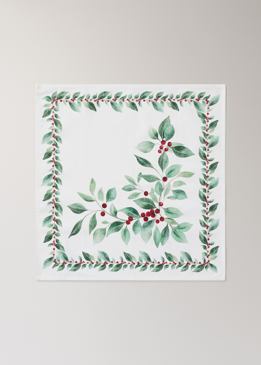 Holly-print cotton napkins