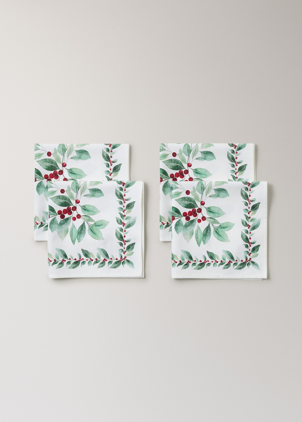 Holly-print cotton napkins
