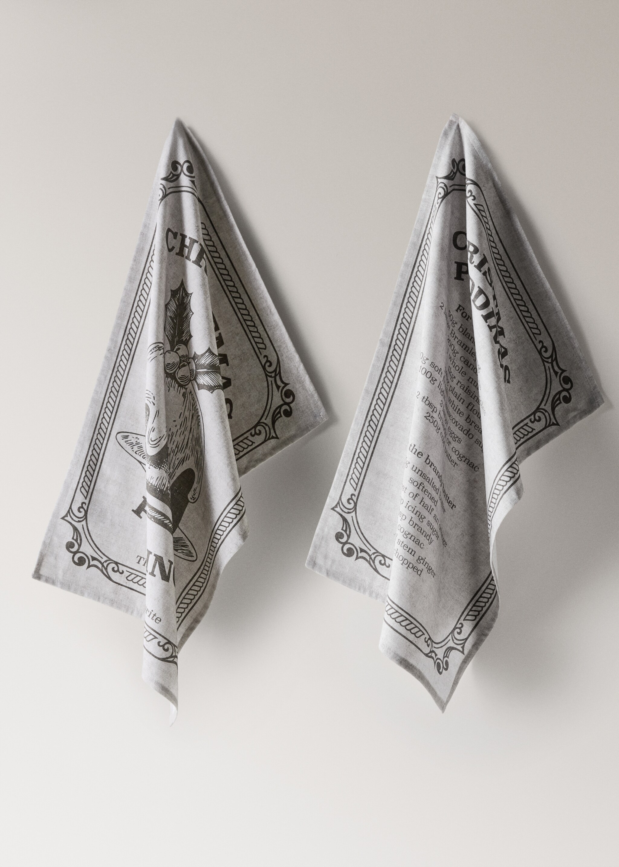 Vánoční ubrus s potiskem vánočního pudinku - Zboží bez modelu, Béžová. Ref: 17047795-00.