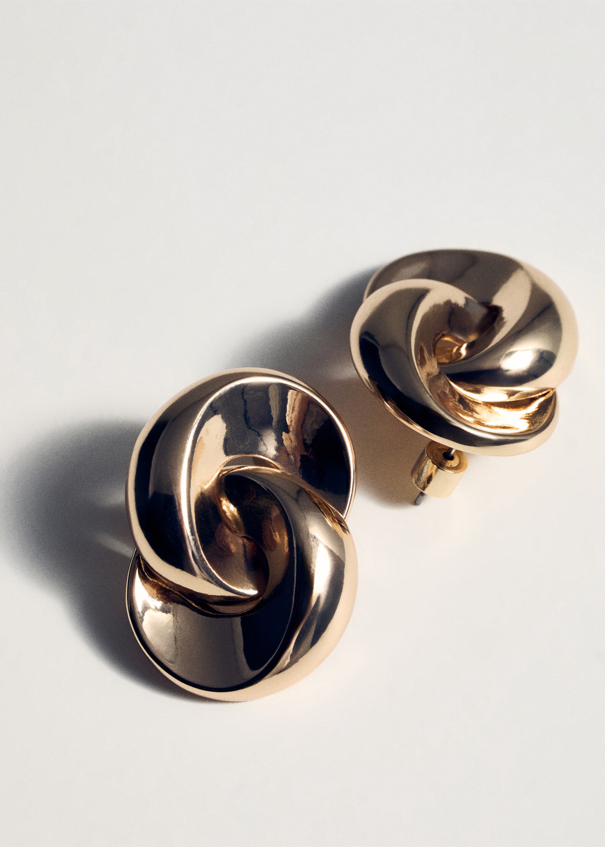Earrings olivia - Details of the article 5, Gold. Ref: 17047800-00.