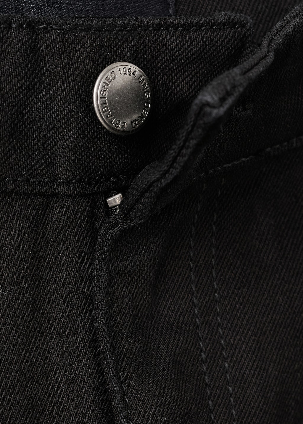 Wide-leg jeans with rhinestones