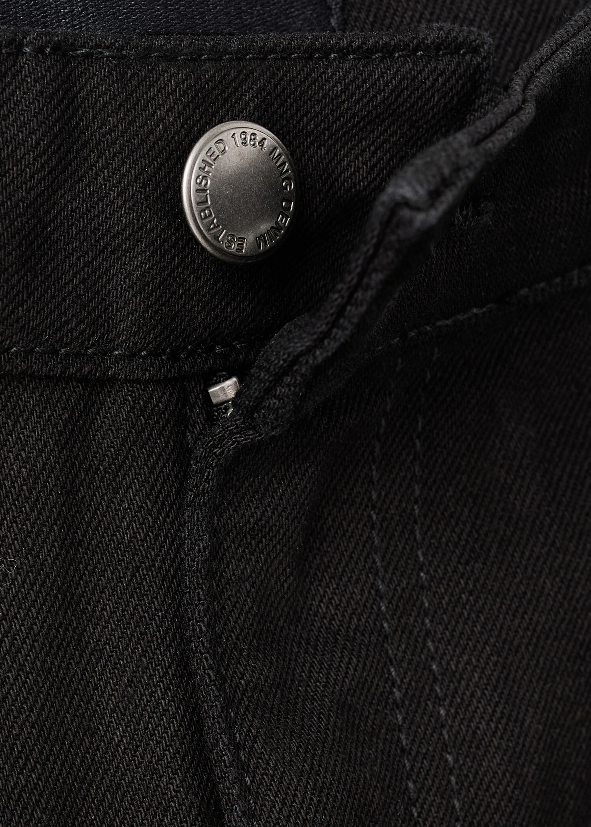 Jean large à strass - Détail de l'article 8, Black denim. Ref: 17047801-00.