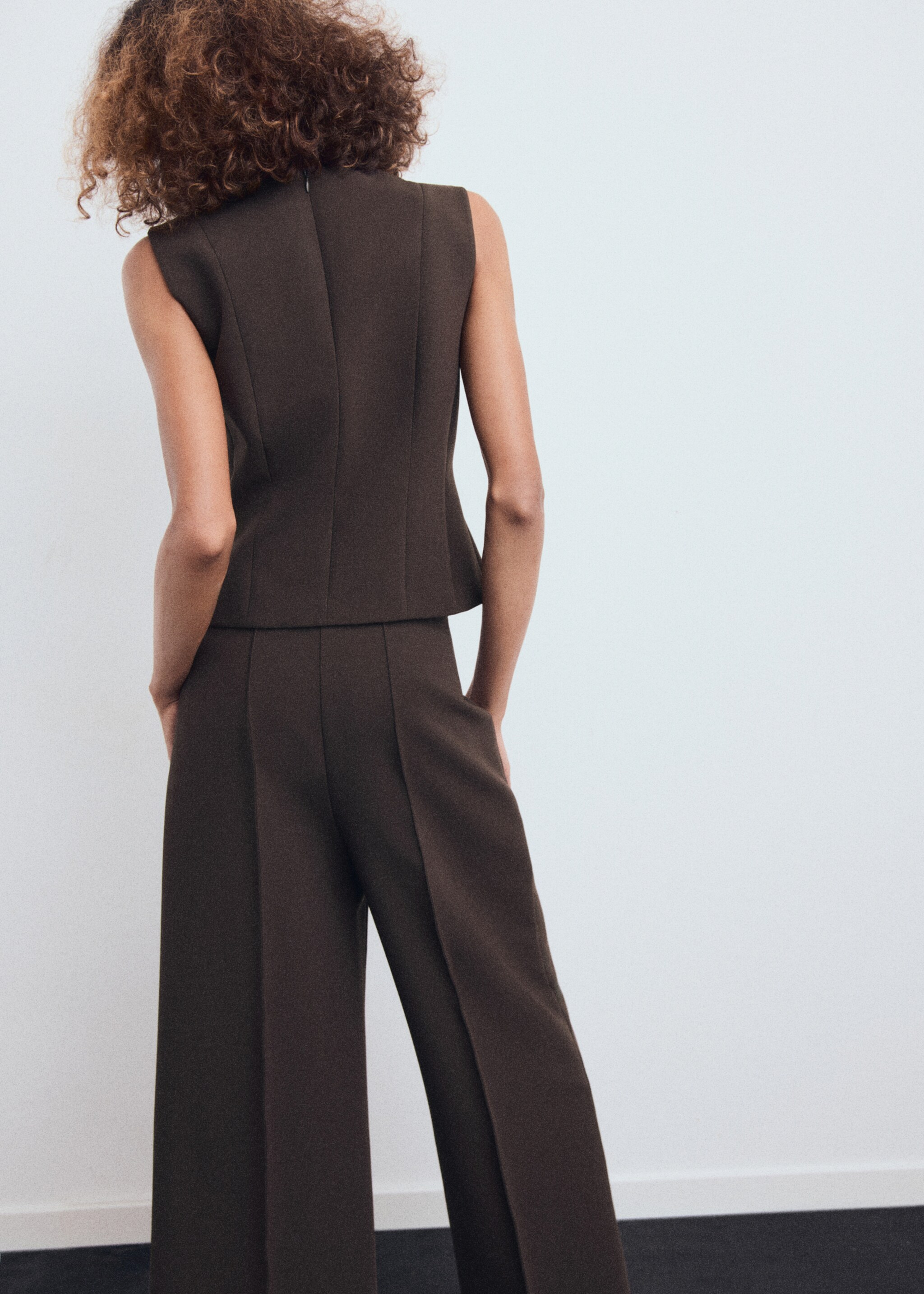V-neck blouse with bows - Reverse of the article, Brown. Ref: 17047819-00.