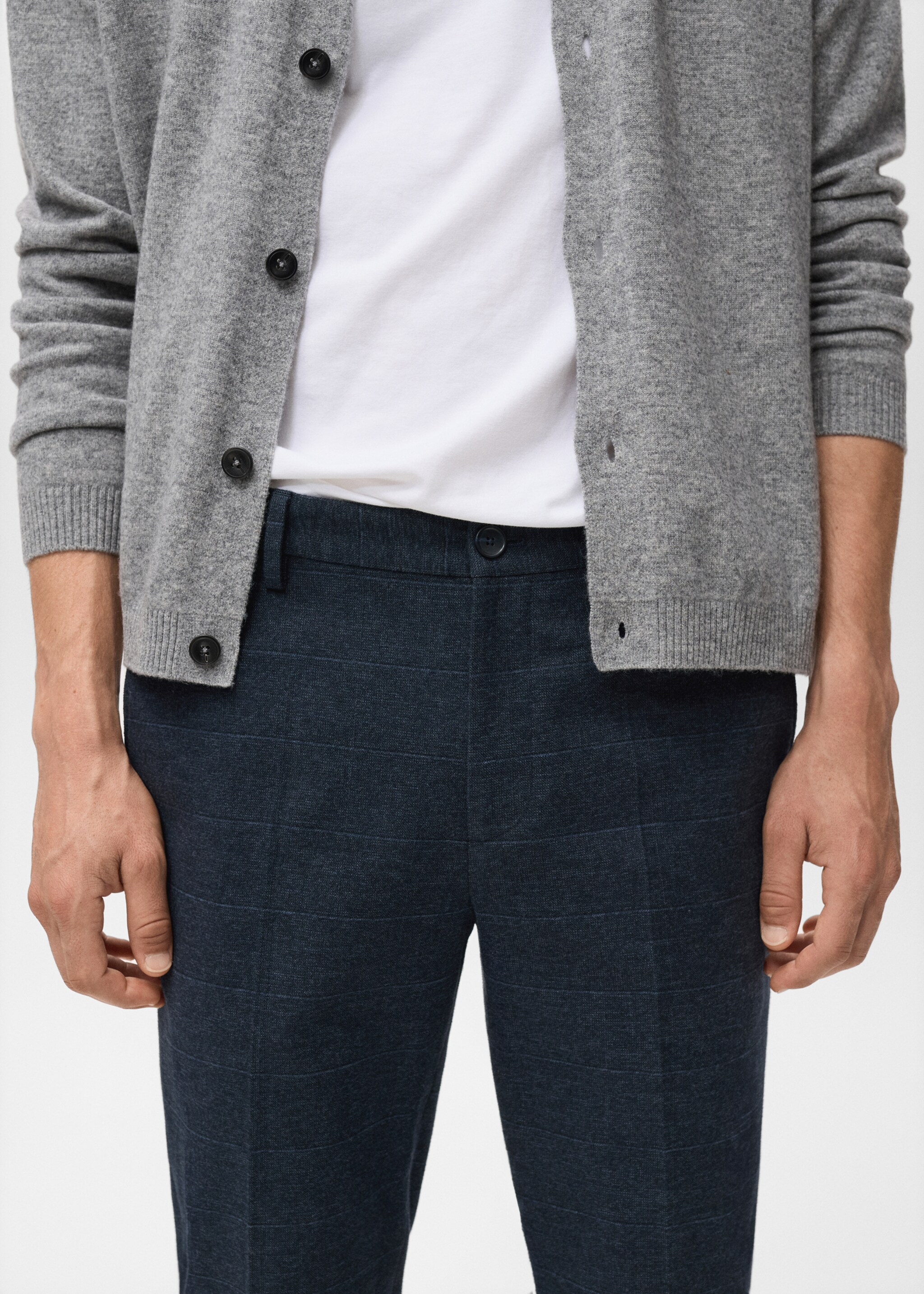 Slim-fit flannel trousers - Details of the article 1, Navy. Ref: 17047884-00.