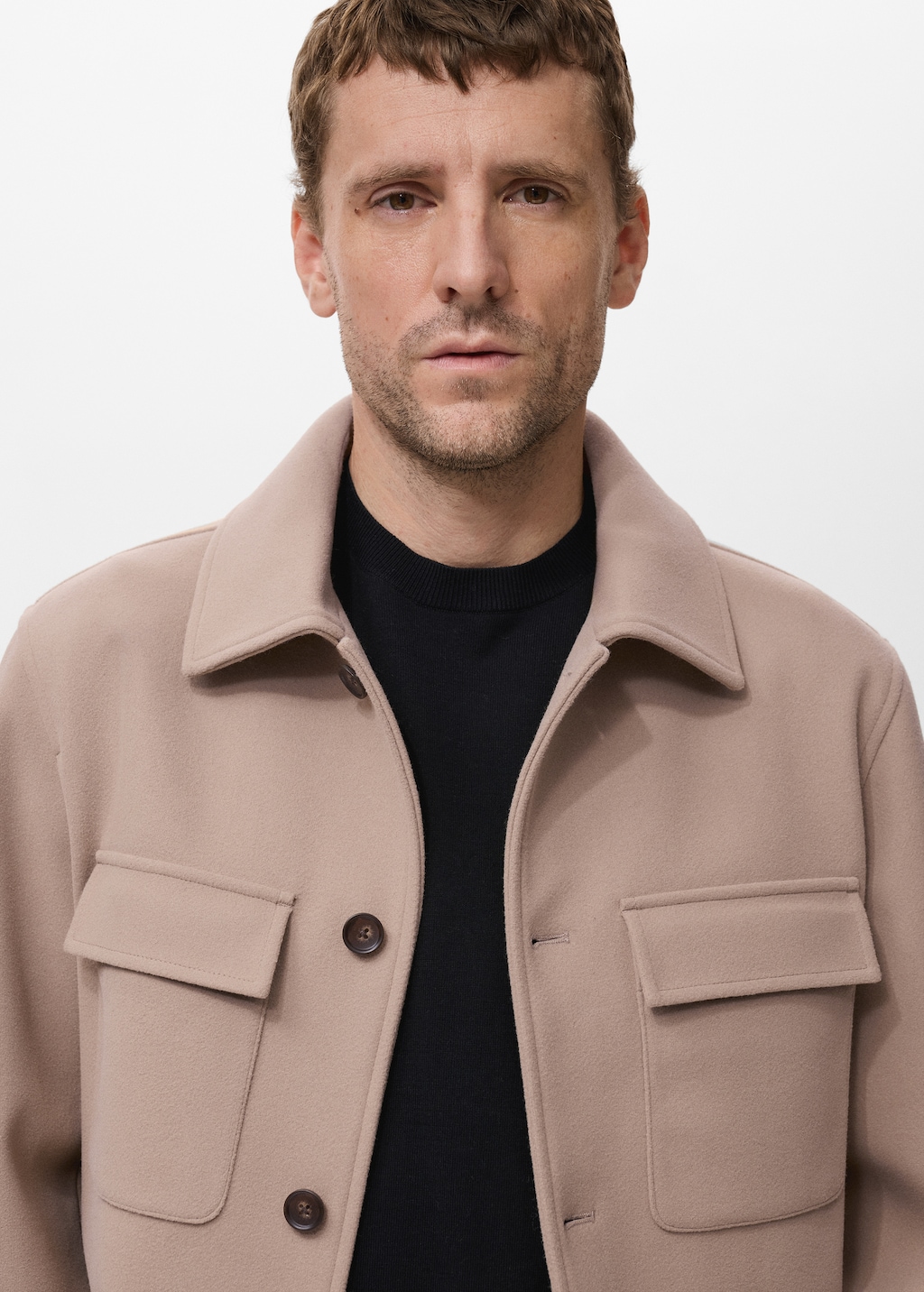 Wool jacket with lapel pockets