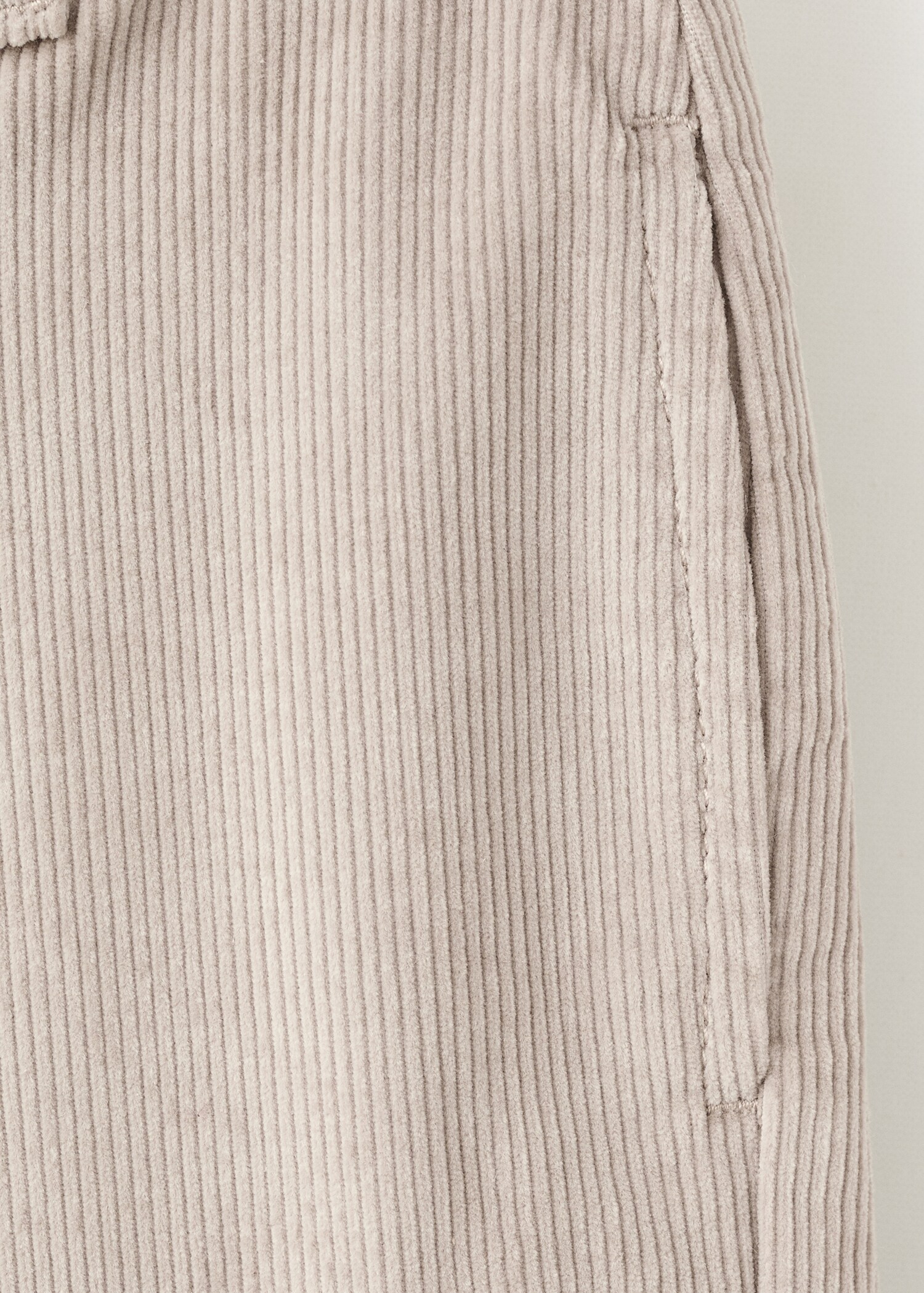 Corduroy cargo trousers - Details of the article 0