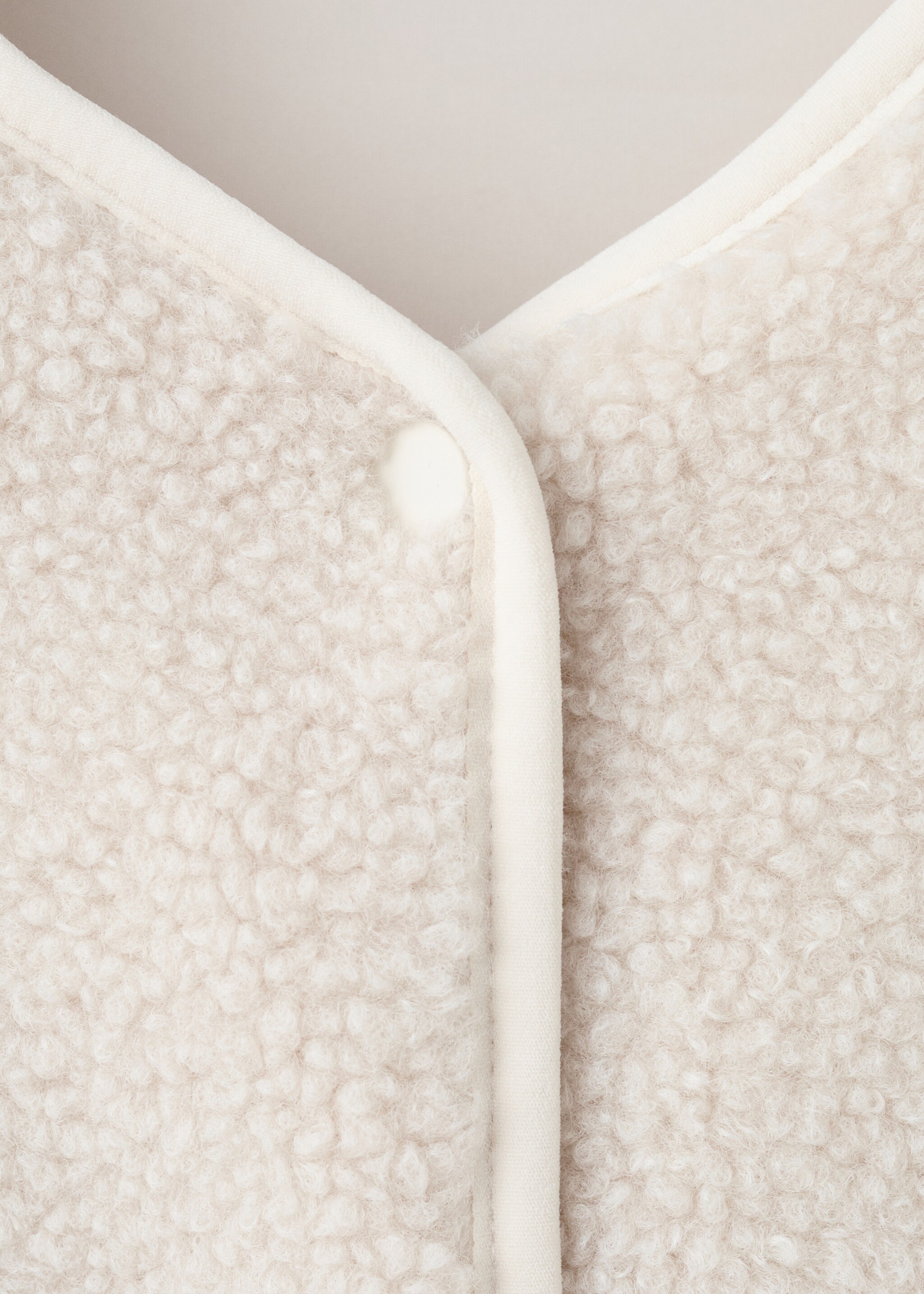 Chaqueta nordicb - Detalle del artículo 8, Crudo. Ref: 17047898-00.