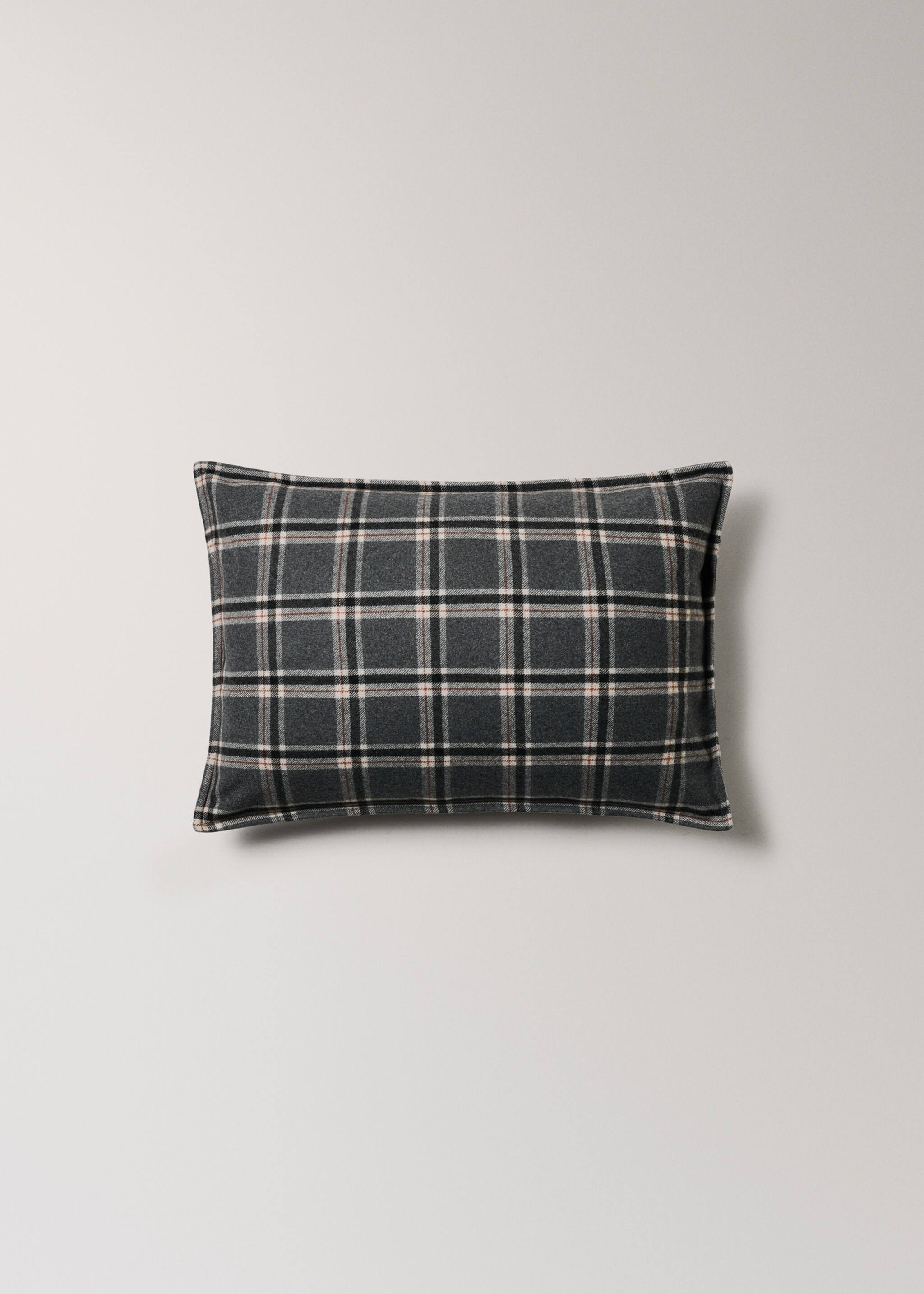 Wool check cushion cover 40x60 cm - Article without model, Grey. Ref: 17047901-00.