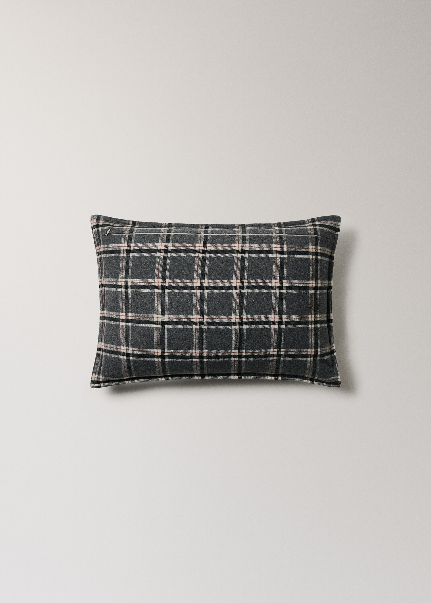 Wool check cushion cover 40x60 cm - Details of the article 4