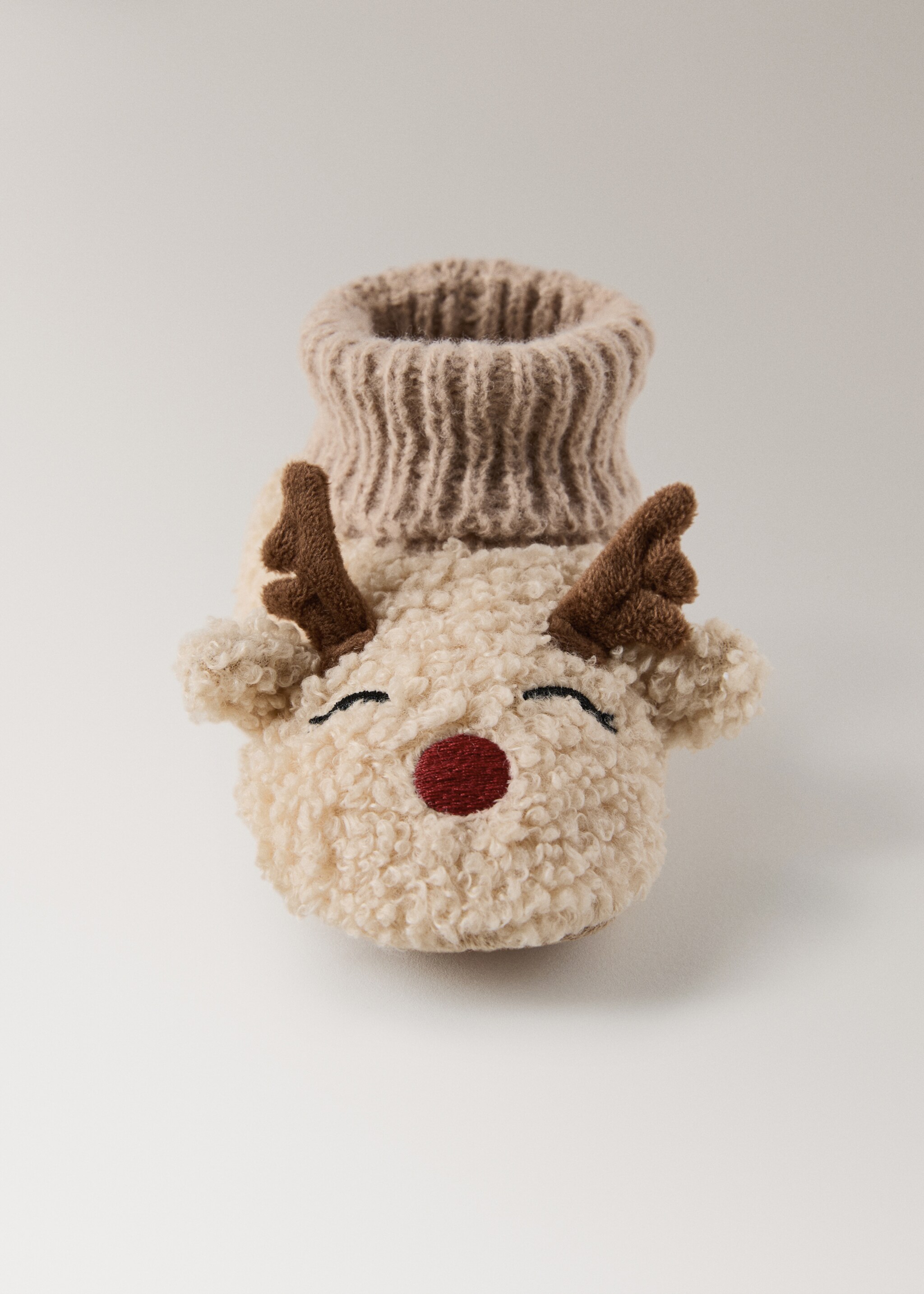 Παντόφλα τάρανδος με απομίμηση γούνας προβάτου - Λεπτομέρεια του προϊόντος 3, Άμμος. Ref: 17047904-00.