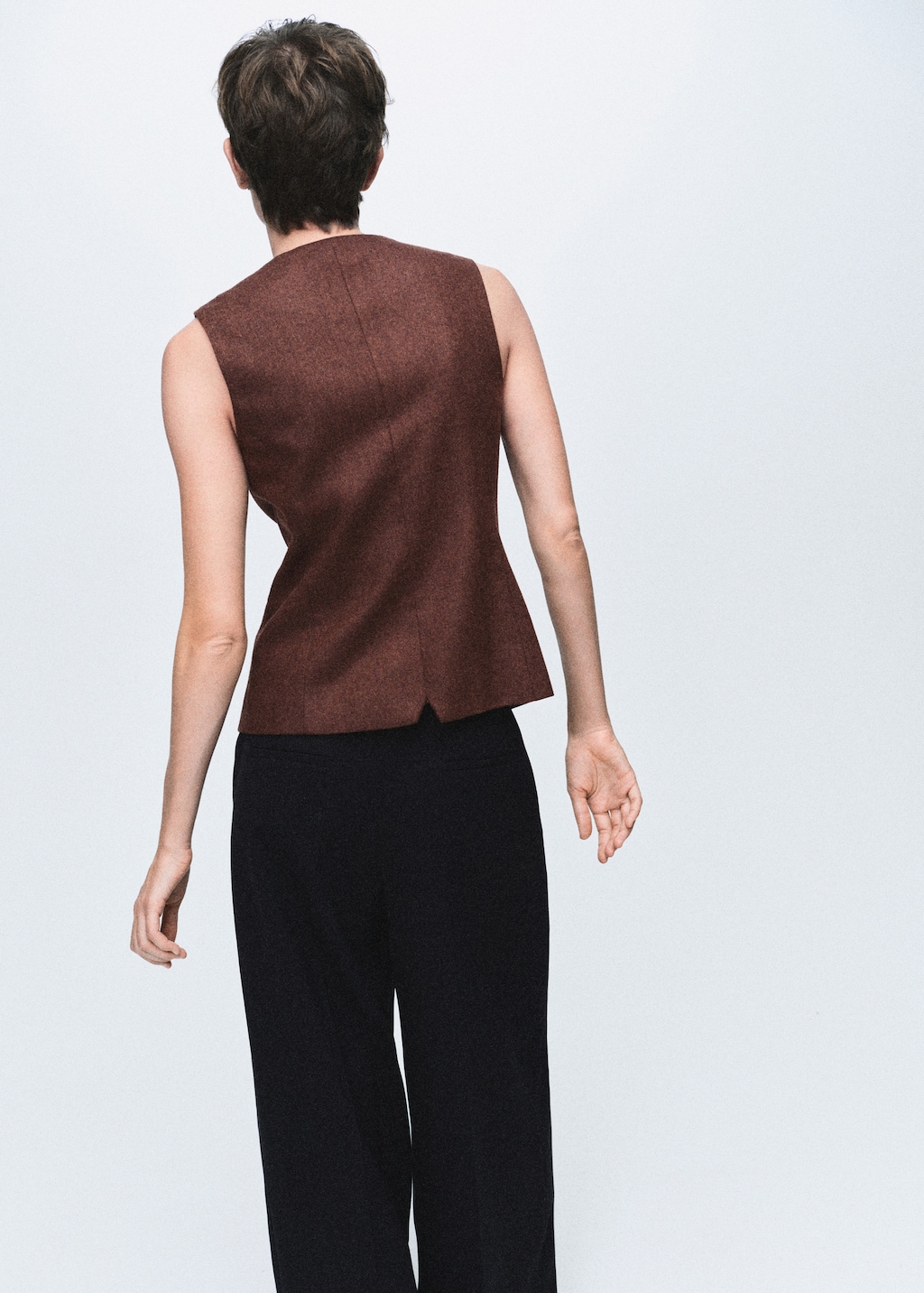 Wool-blend vest with buttons