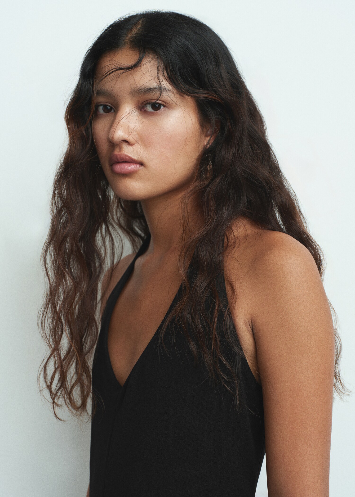 Halter long jumpsuit - Details of the article 6